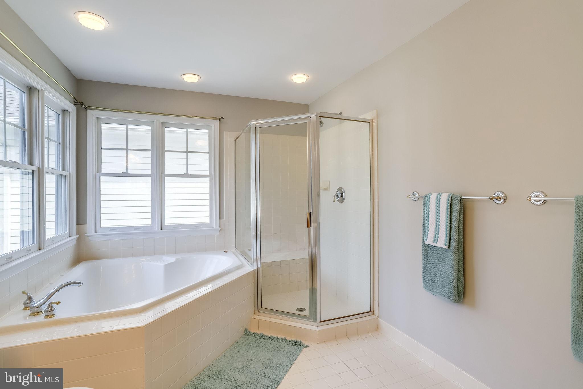 JOHNSONS HILL - Residential