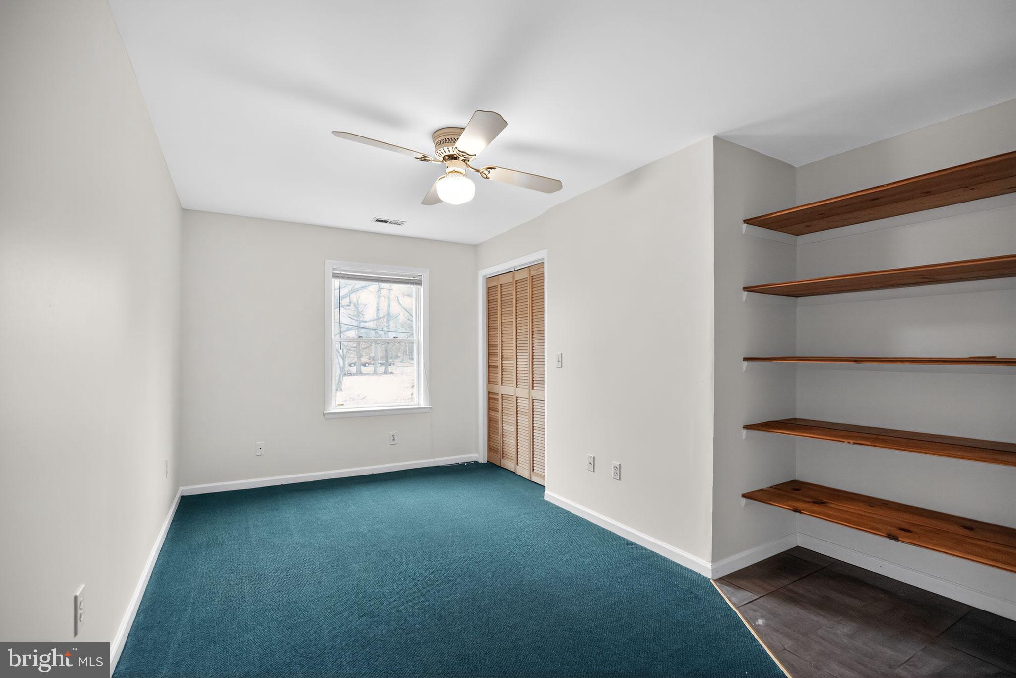 COBB ISLAND - Residential