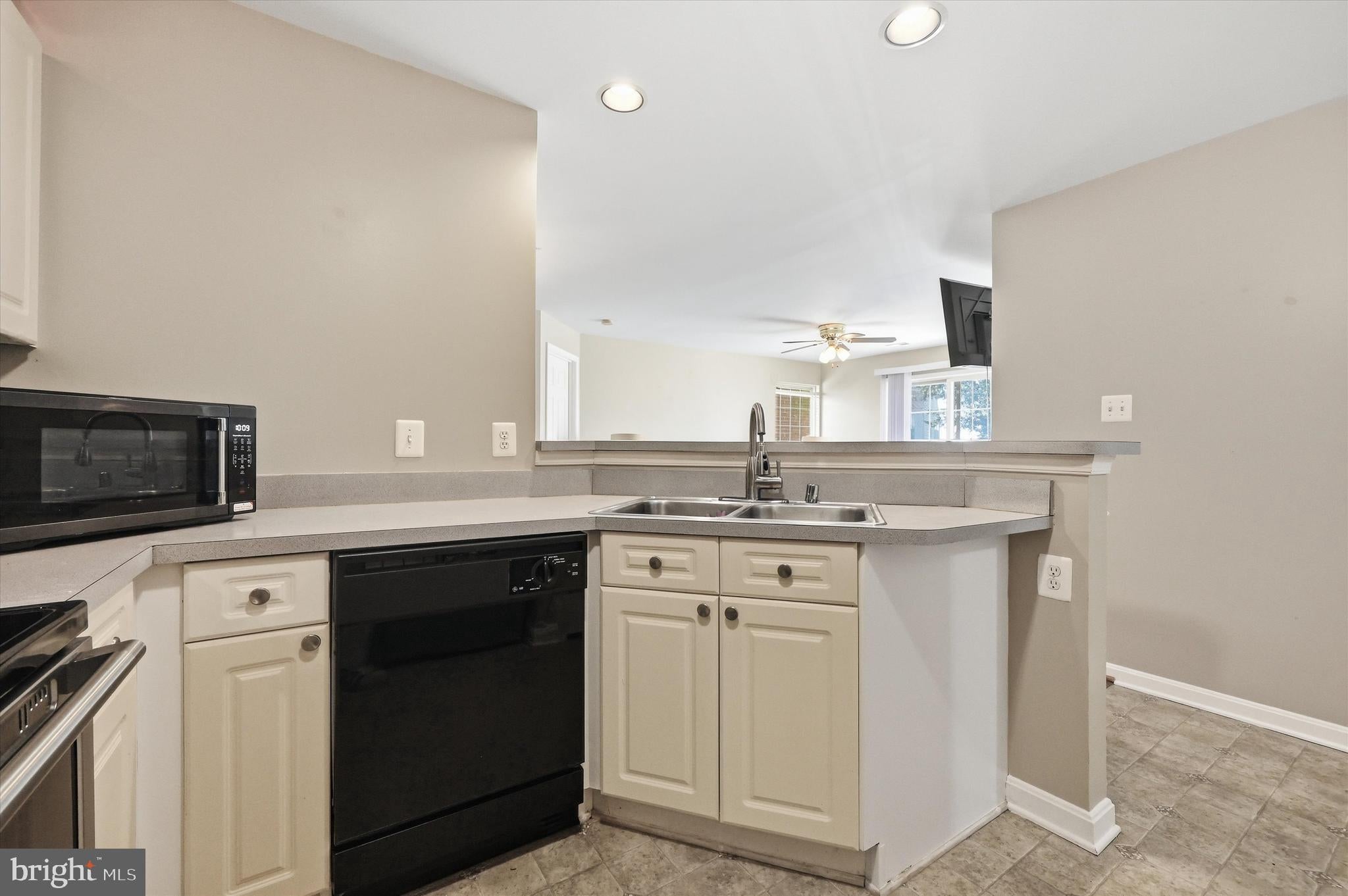 2501 DRIFTWOOD COURT 2D