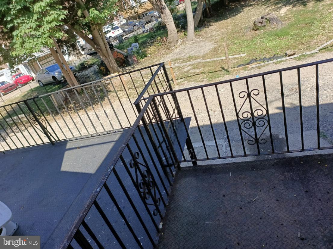 MAYFAIR (WEST) - Residential