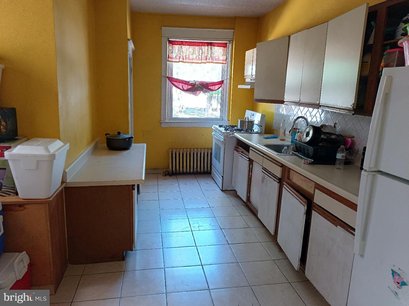 MAYFAIR (WEST) - Residential