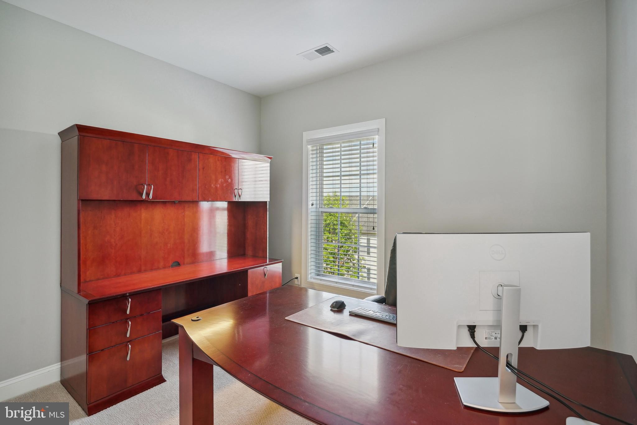 POTOMAC CLUB - Residential