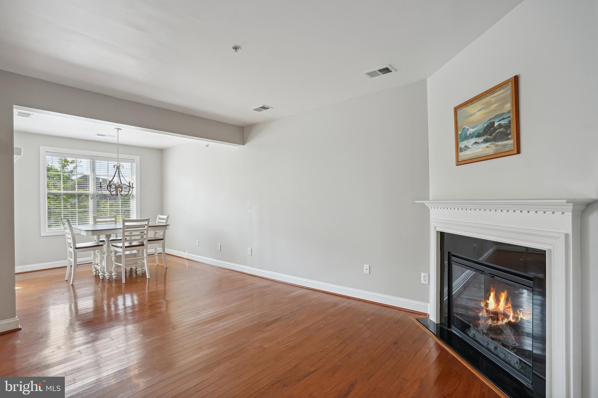 POTOMAC CLUB - Residential