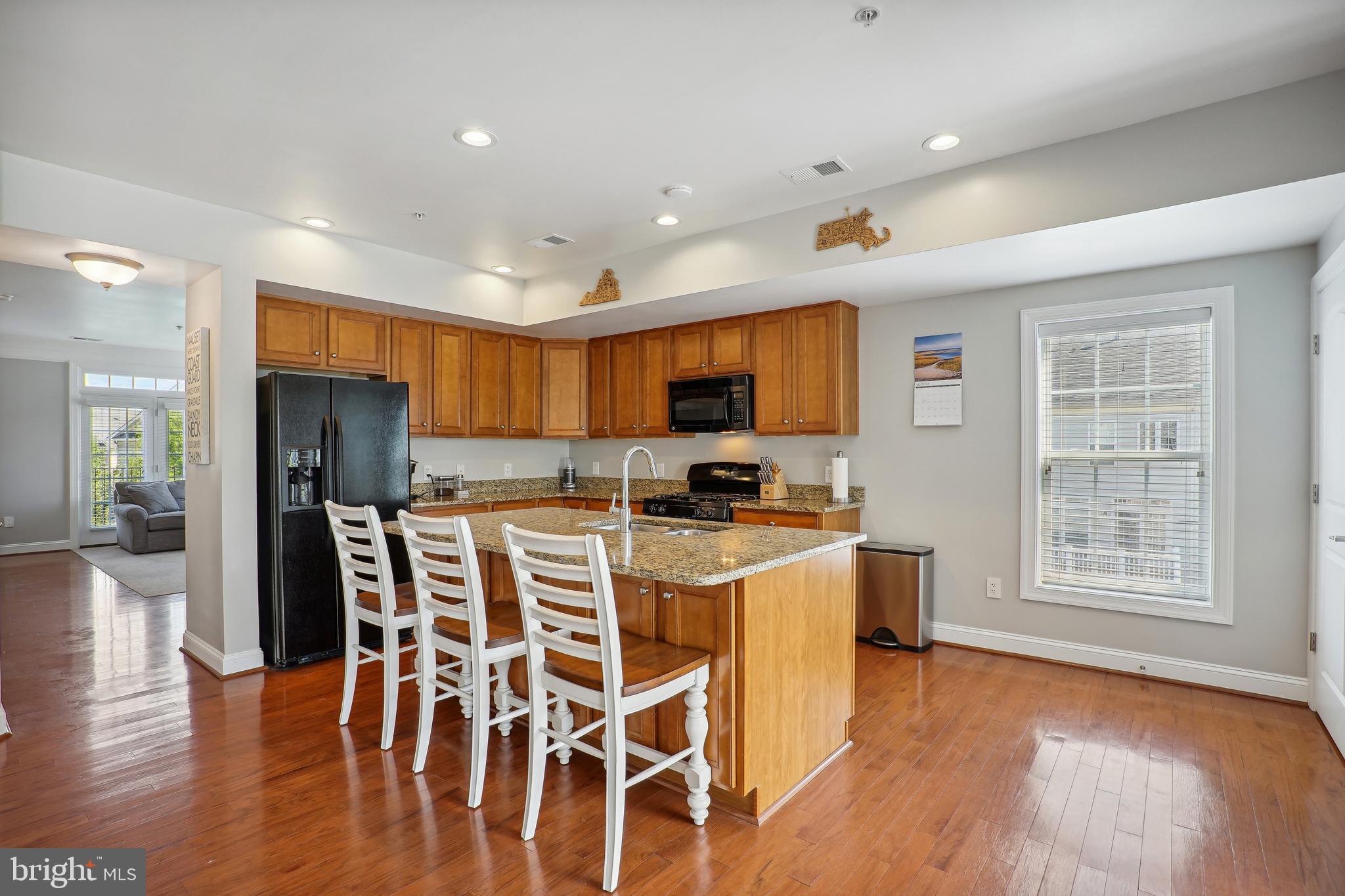 POTOMAC CLUB - Residential