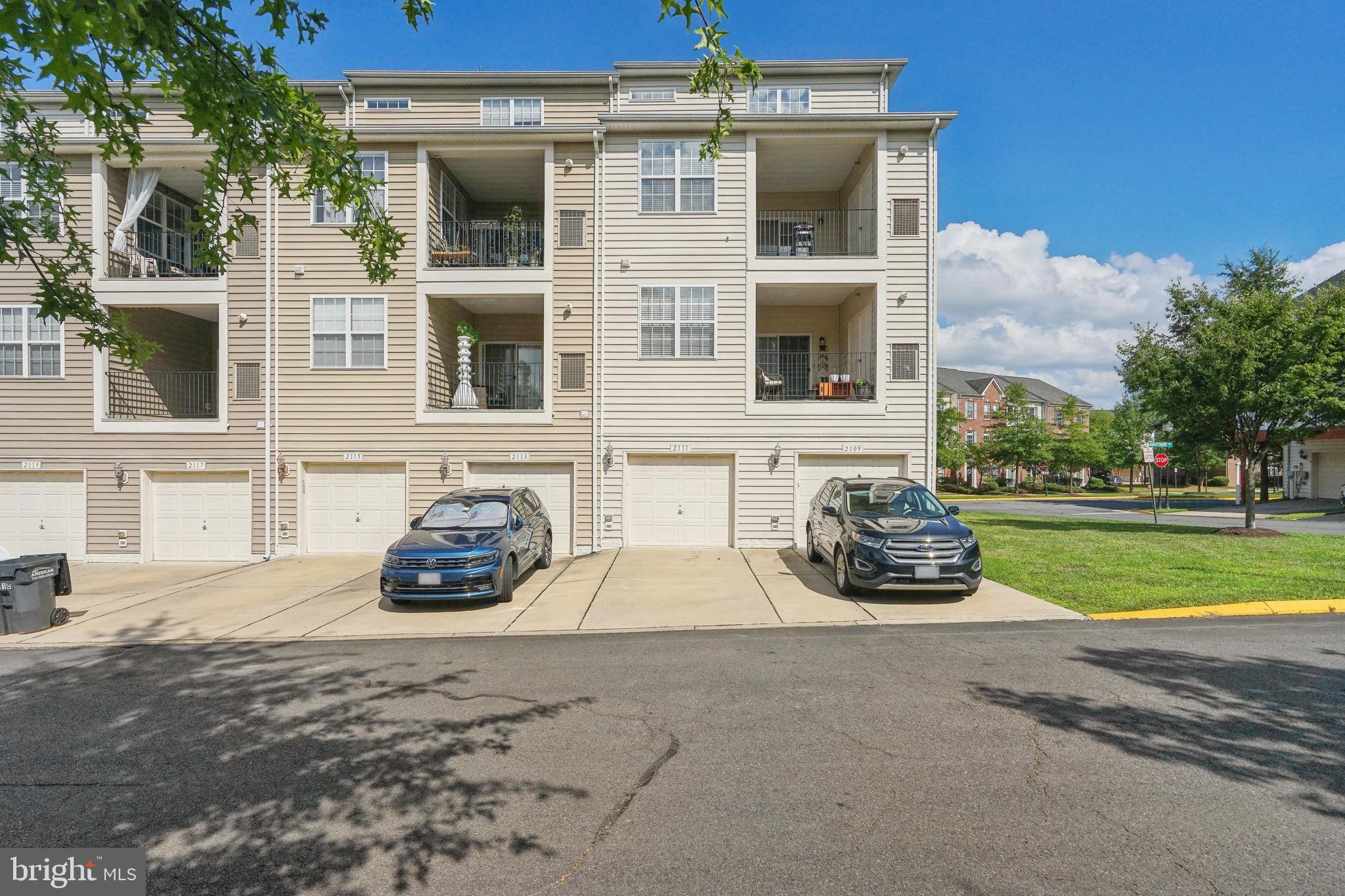 POTOMAC CLUB - Residential