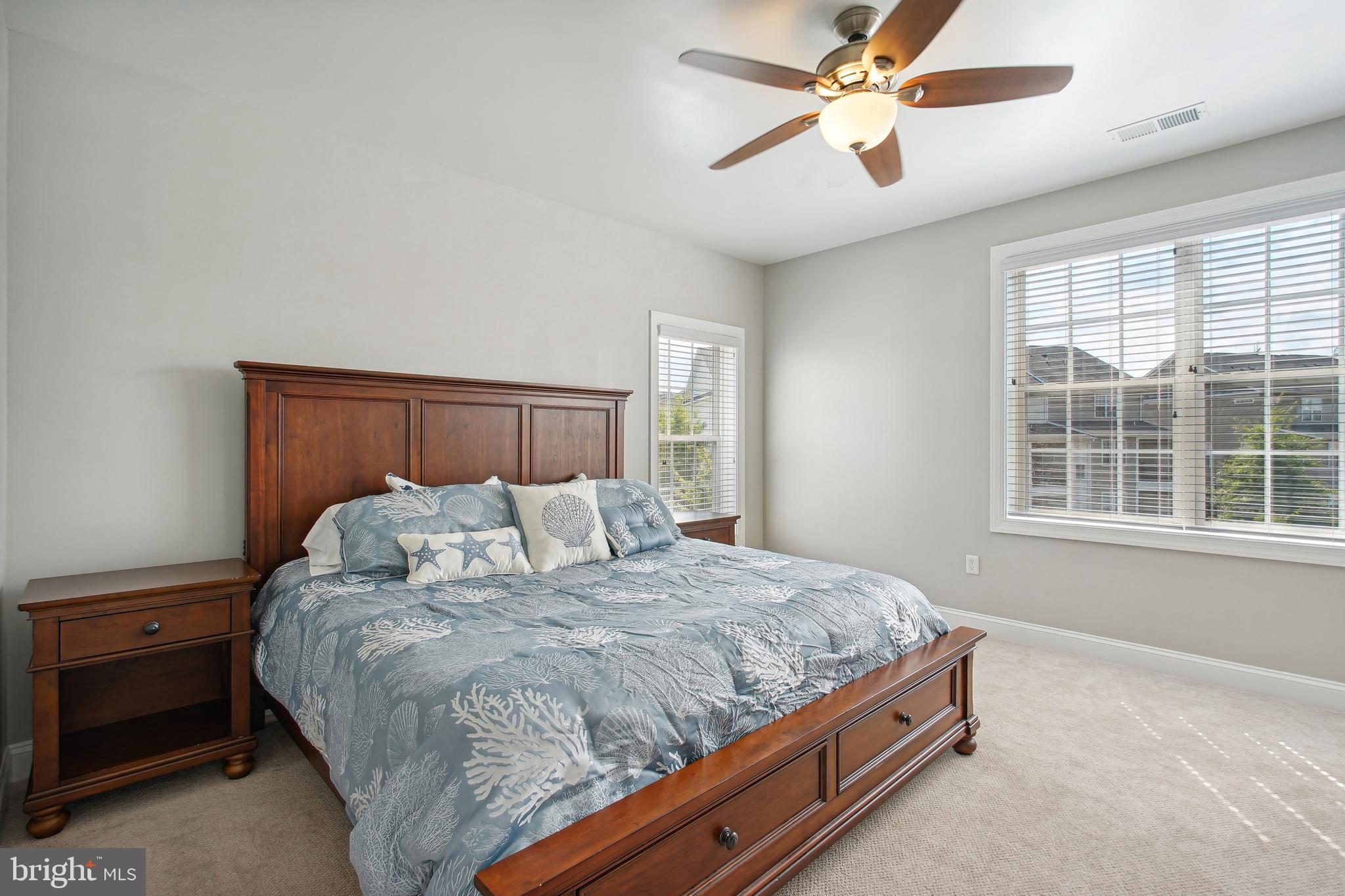 POTOMAC CLUB - Residential