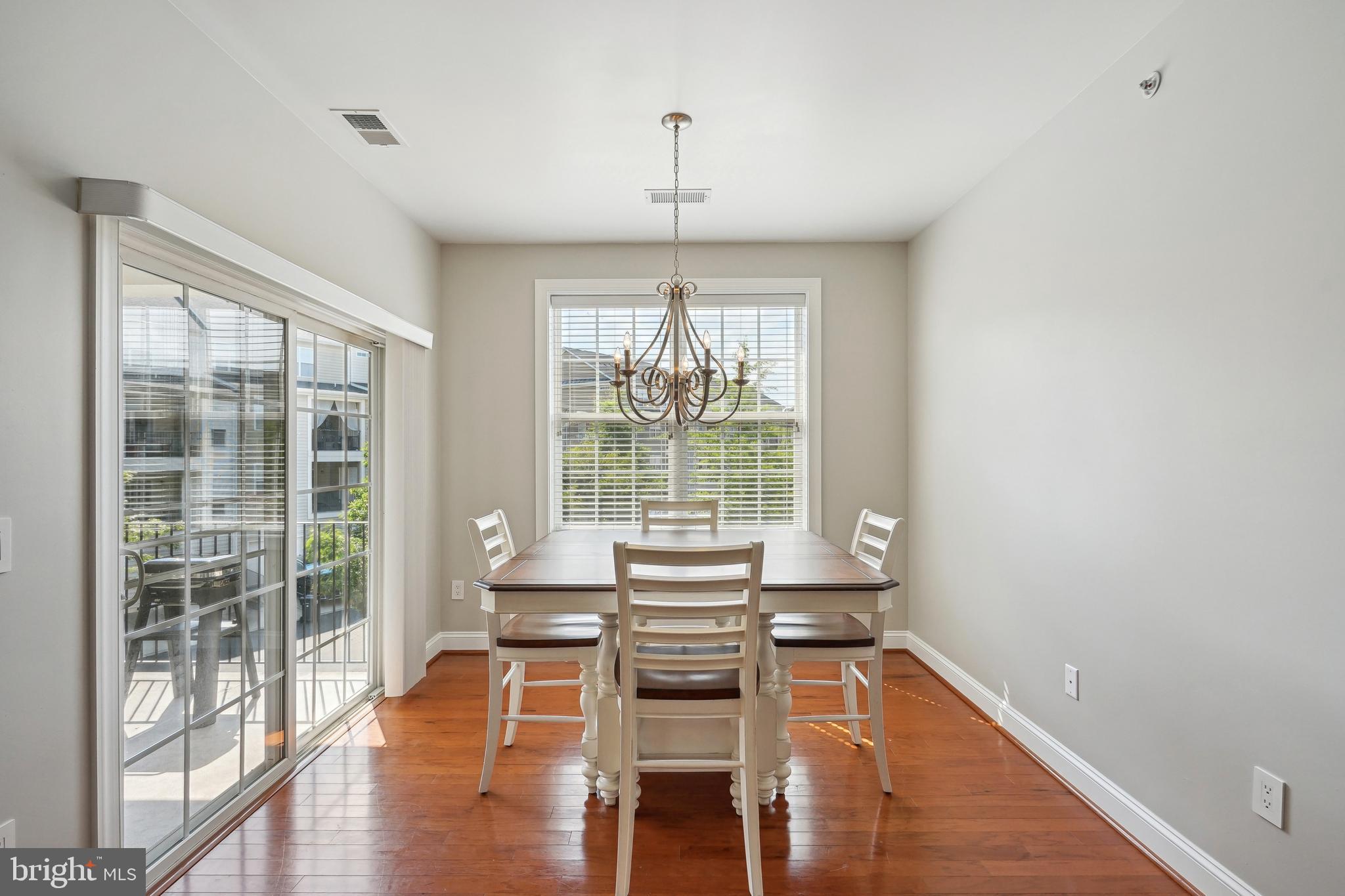 POTOMAC CLUB - Residential