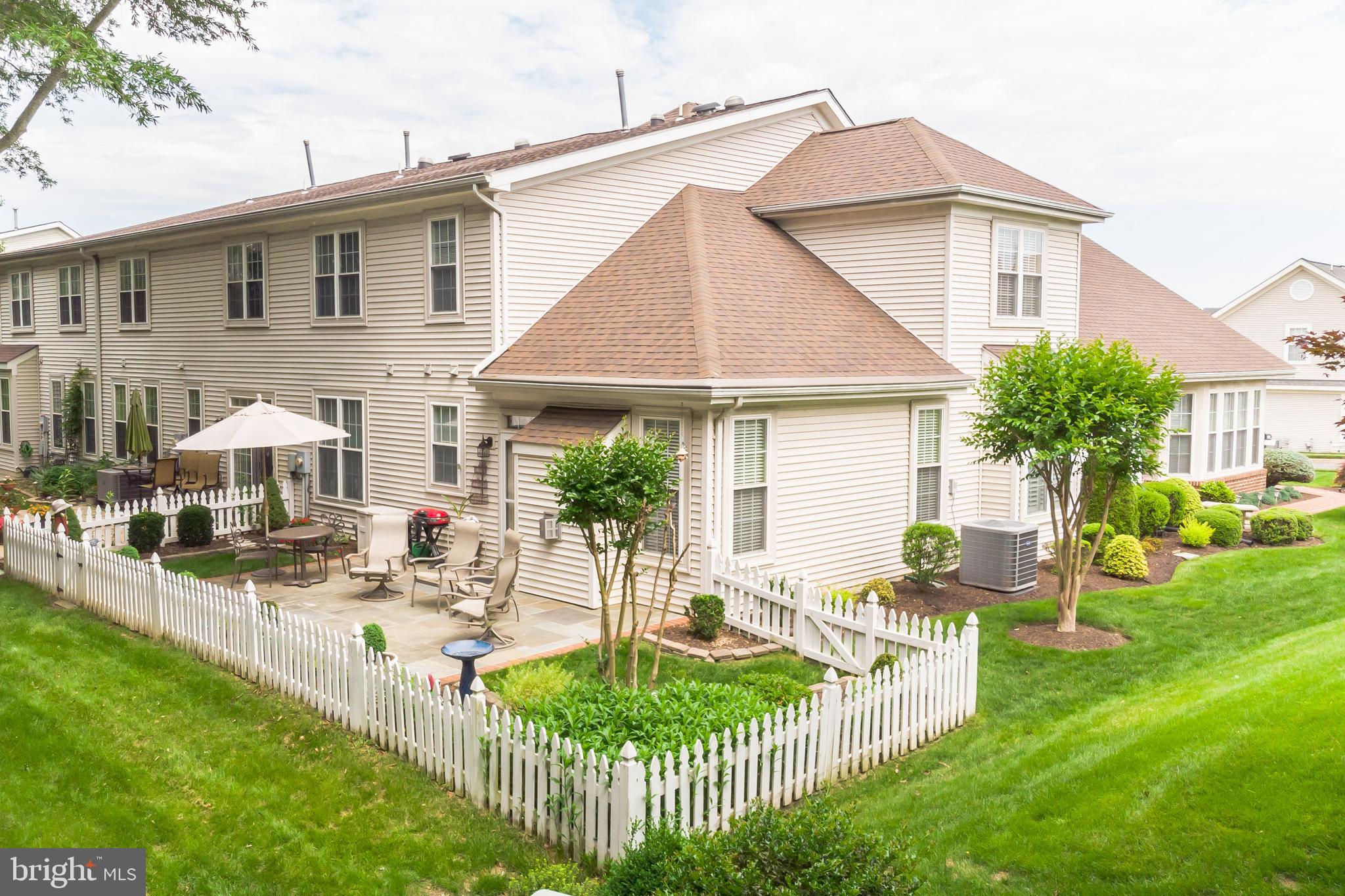 HERITAGE HUNT - Residential