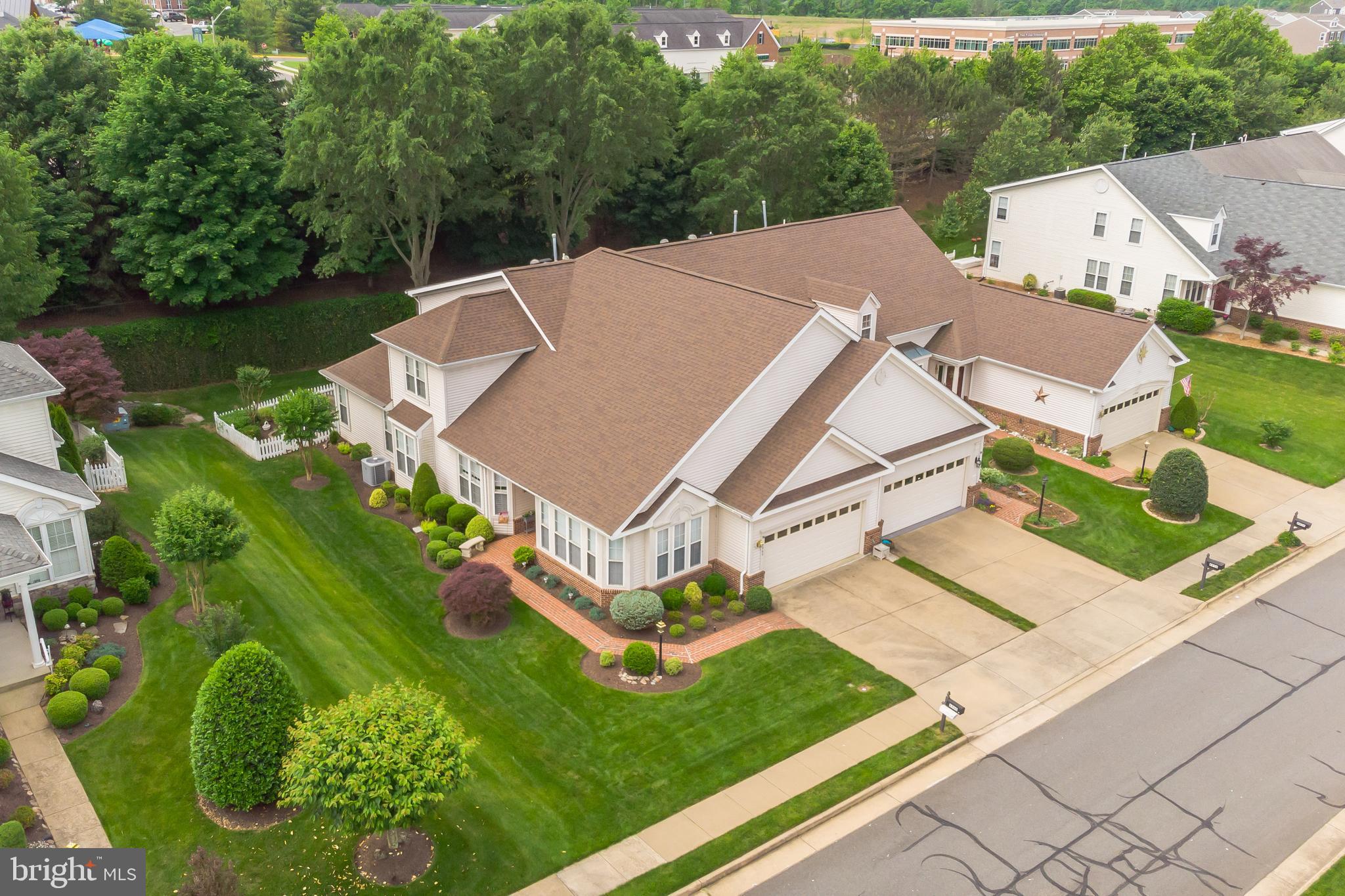 HERITAGE HUNT - Residential