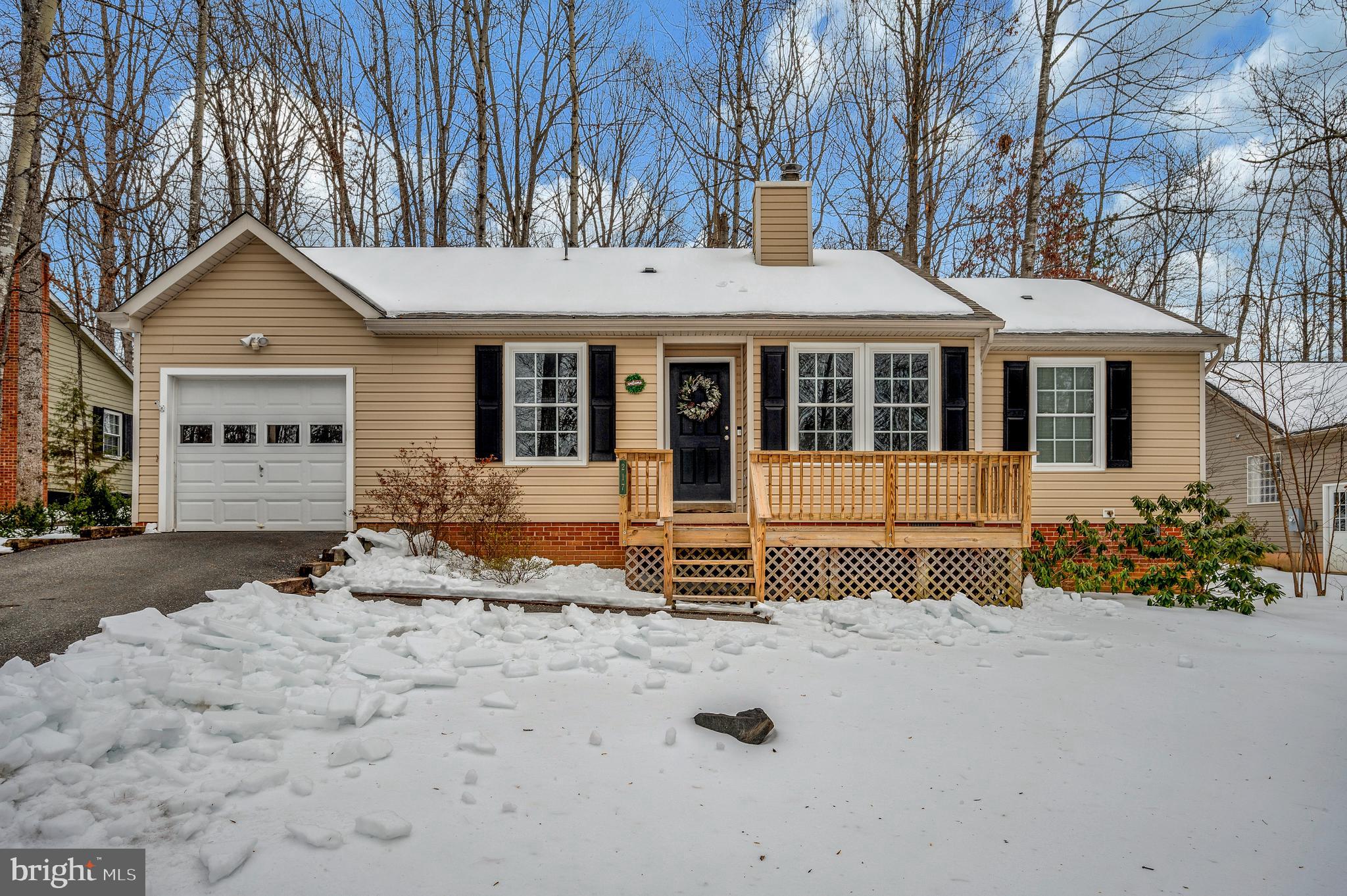 LAKE OF THE WOODS - Residential