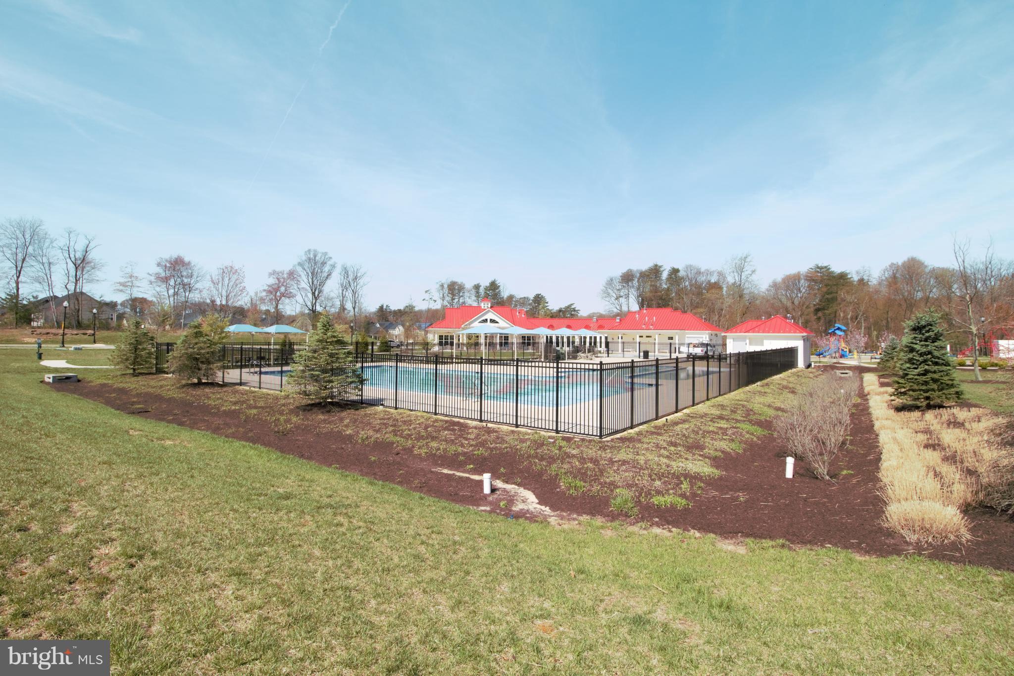 CREEKSIDE VILLAGE AT TANYARD SPRINGS - Residential