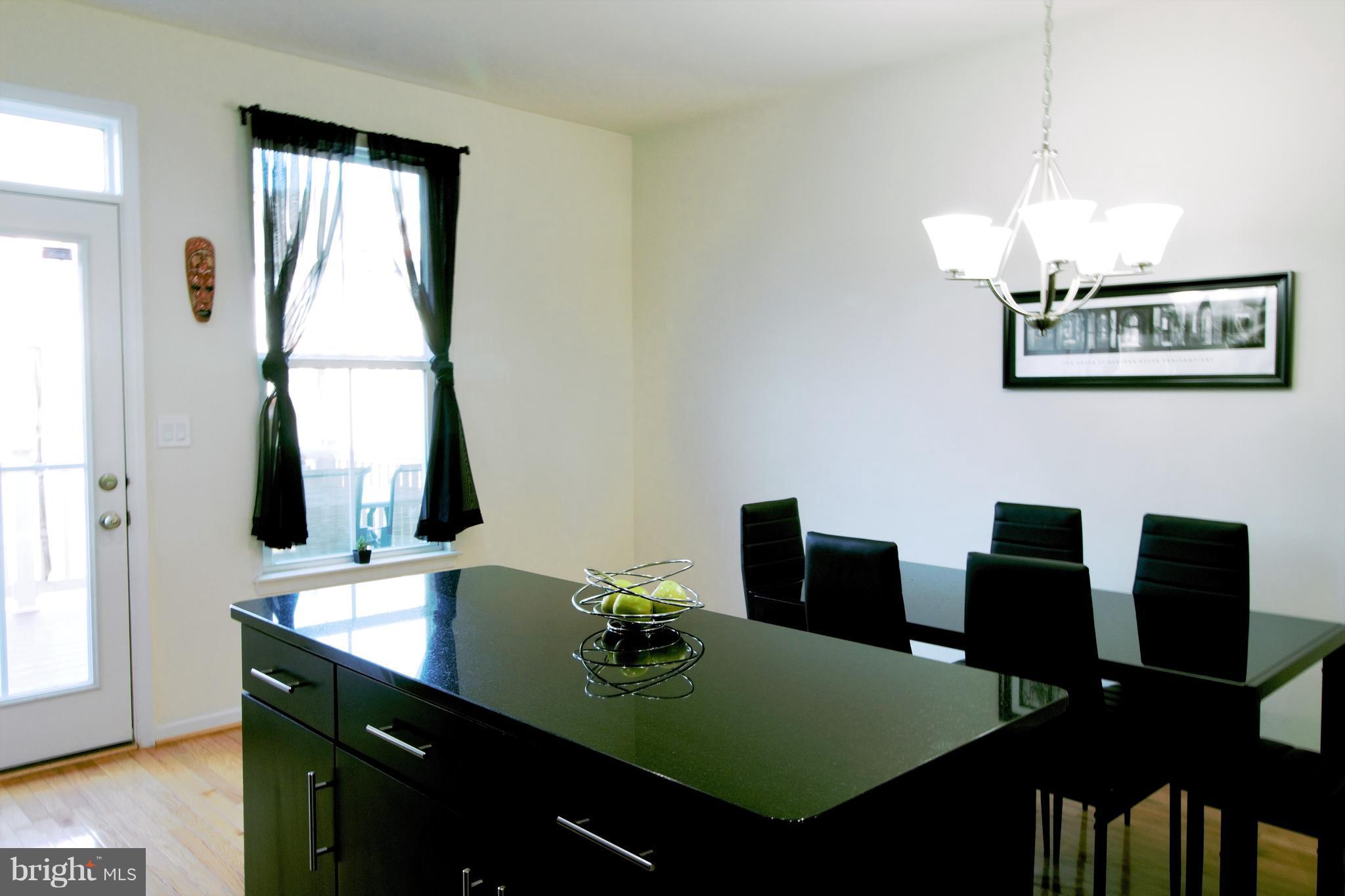 CREEKSIDE VILLAGE AT TANYARD SPRINGS - Residential