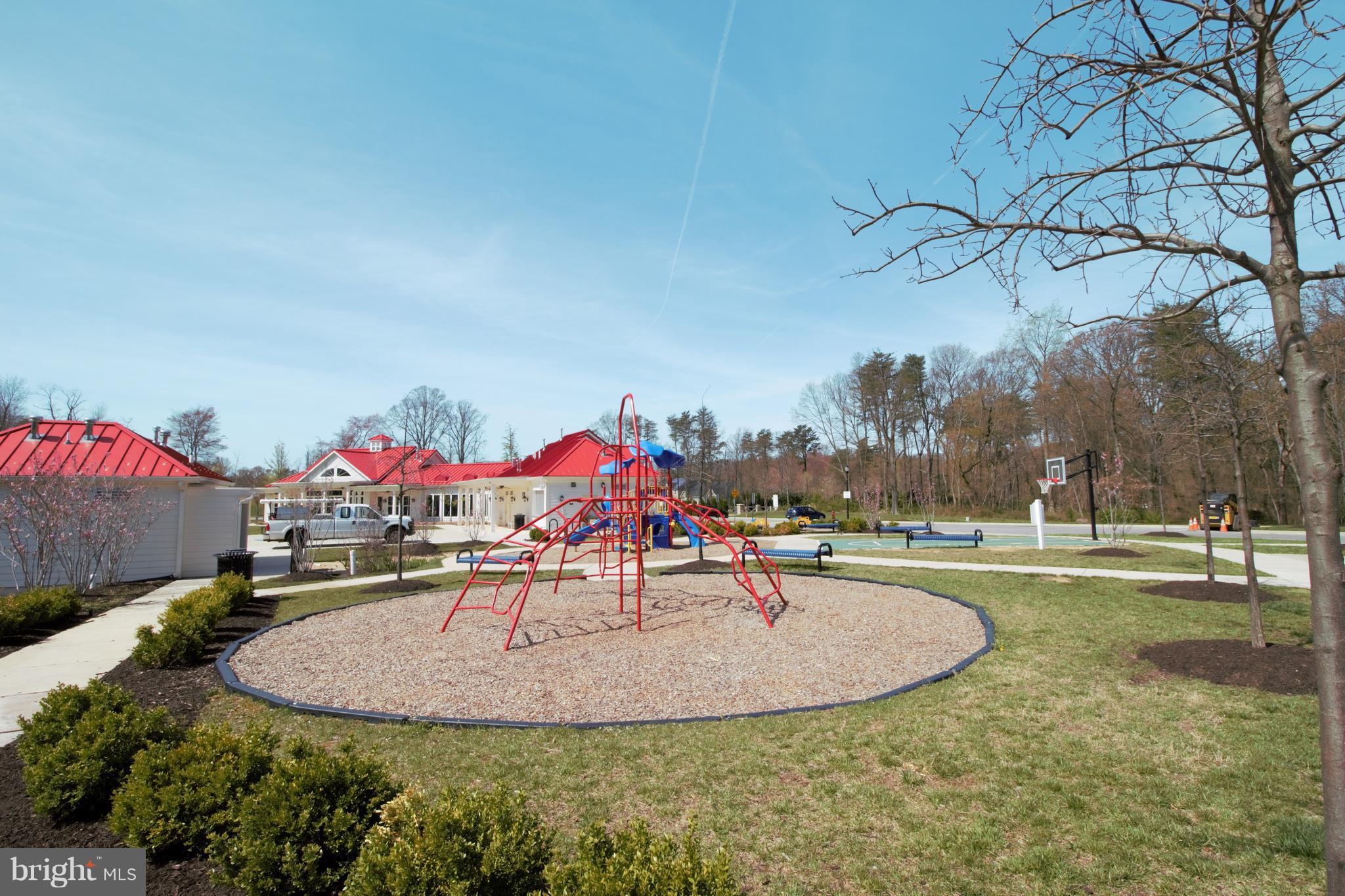 CREEKSIDE VILLAGE AT TANYARD SPRINGS - Residential
