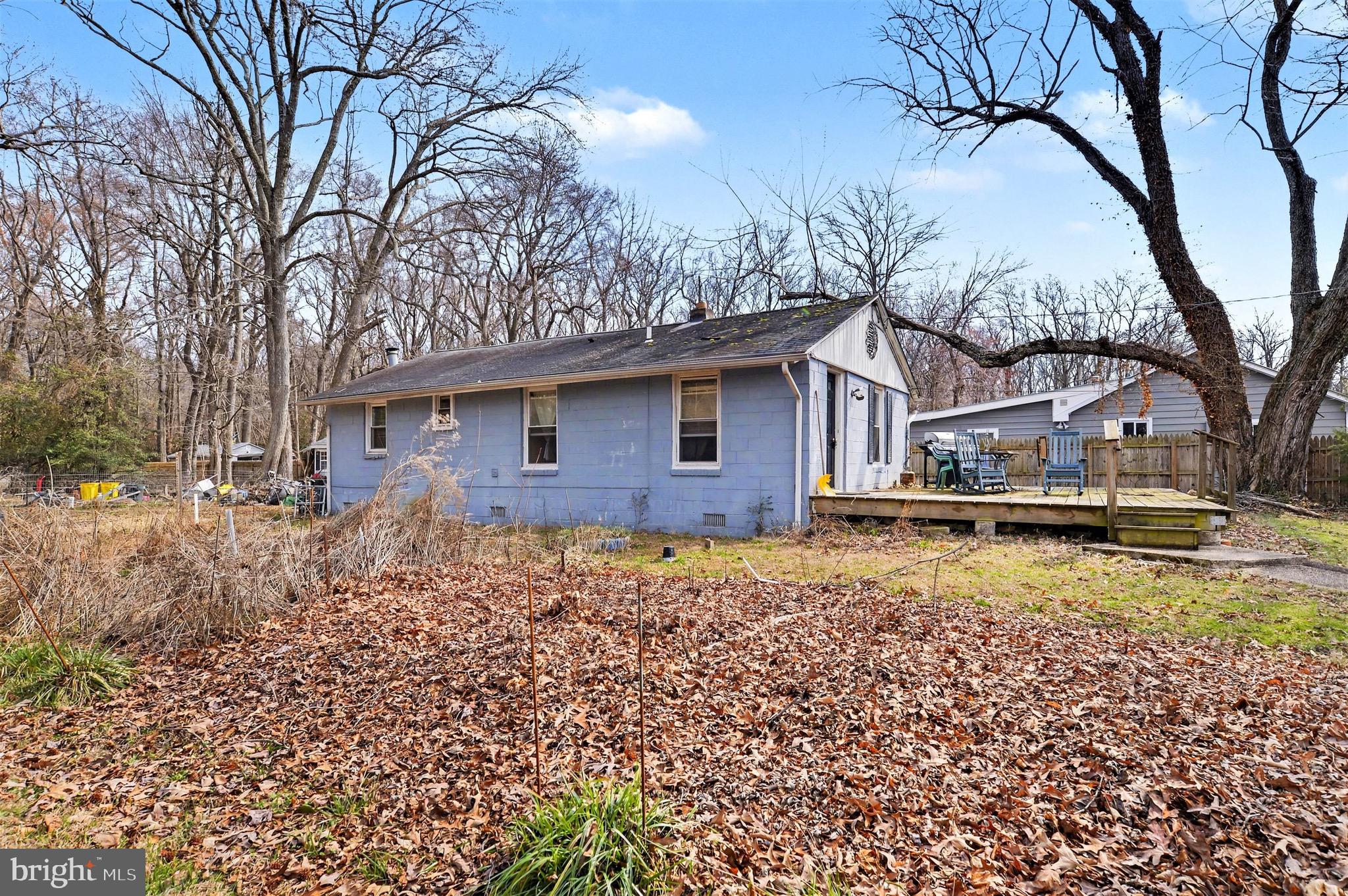 MAYO BEACH - Residential