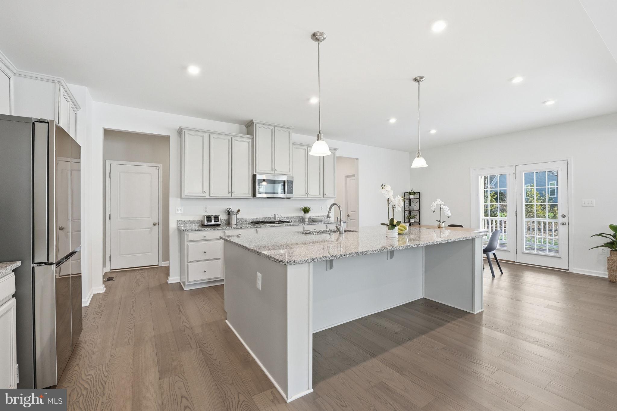 FAWN LAKE - Residential