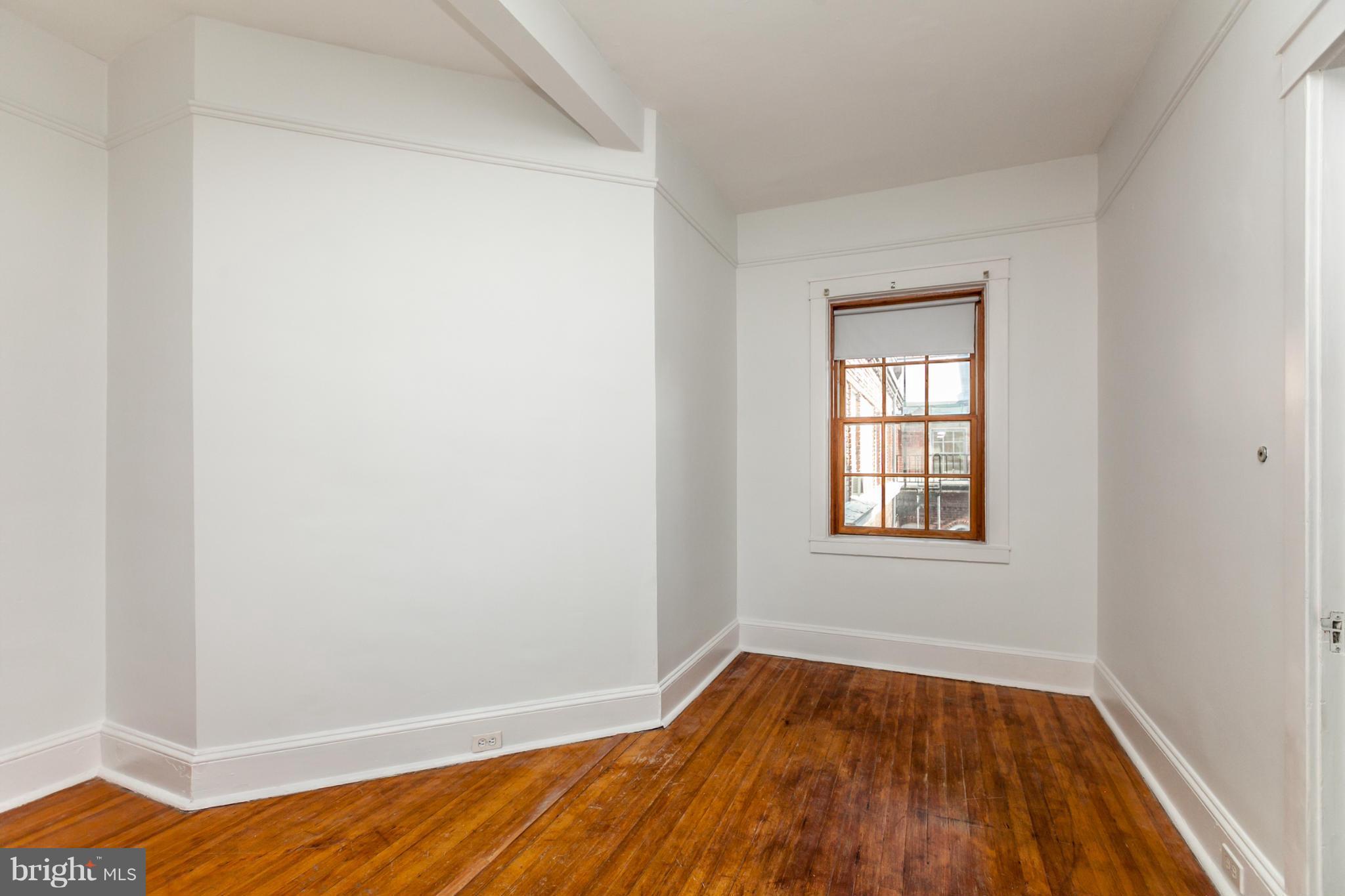 CHARLES VILLAGE - Residential