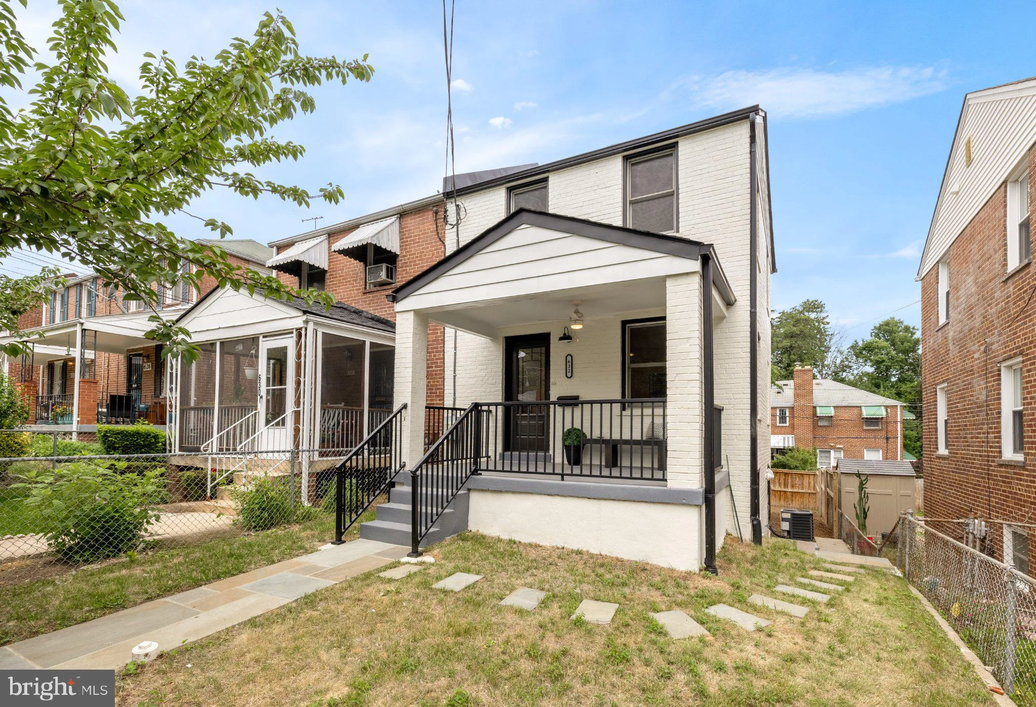 632 Farragut Place NE, Washington, DC 20017