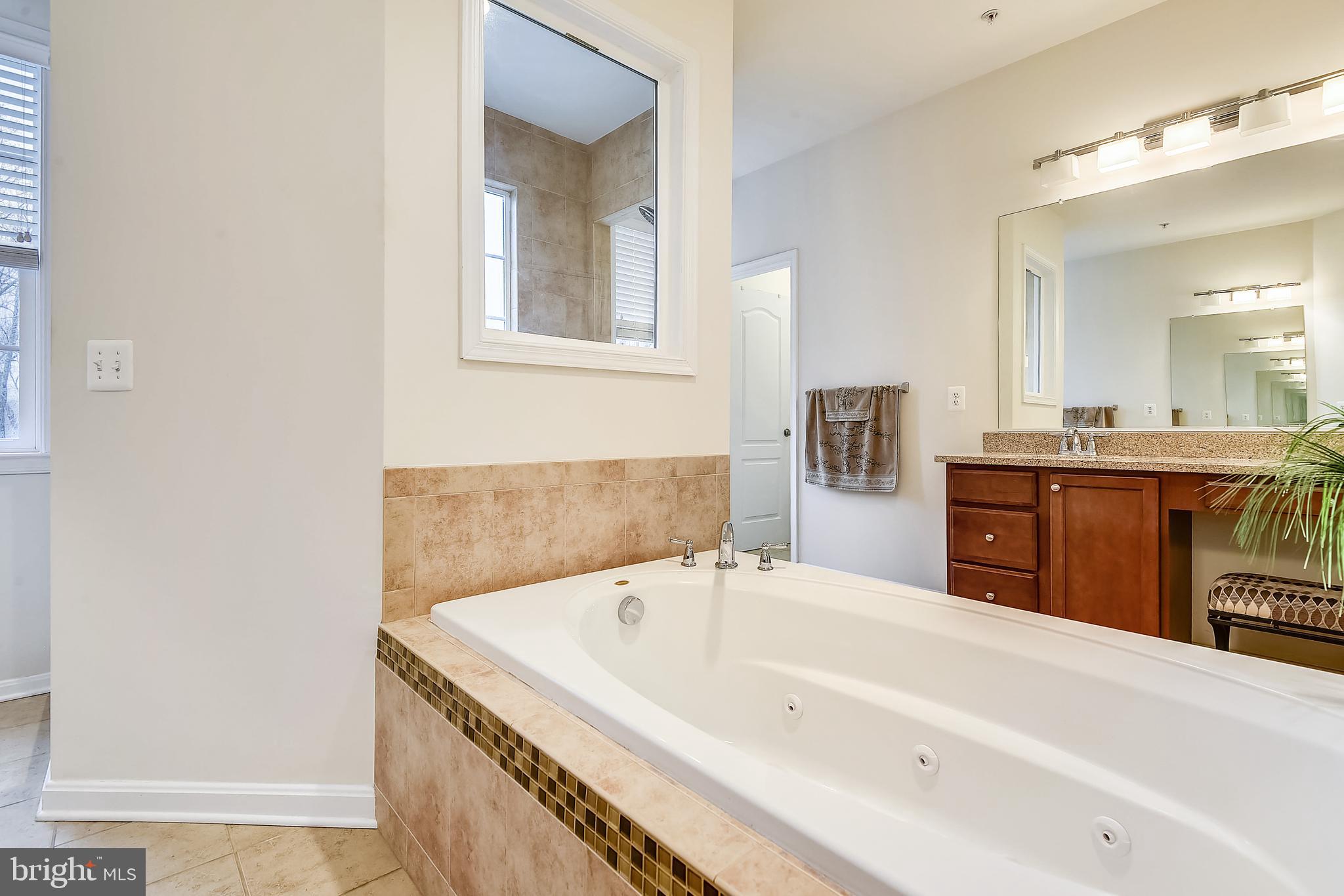 PALISADES AT OAK CREEK - Residential