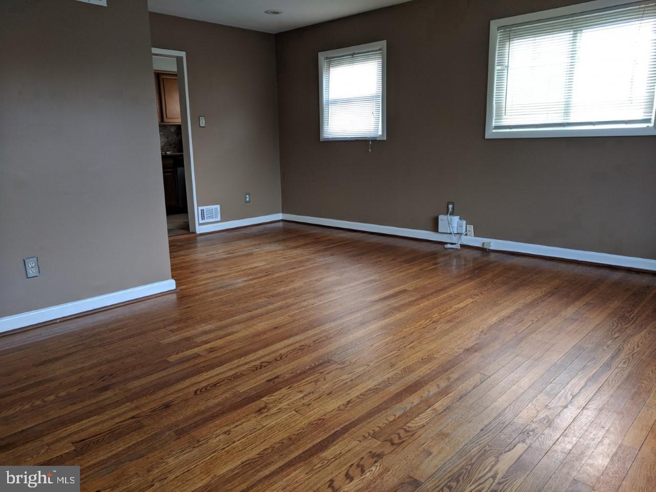 GLENMONT HILLS - Residential Lease