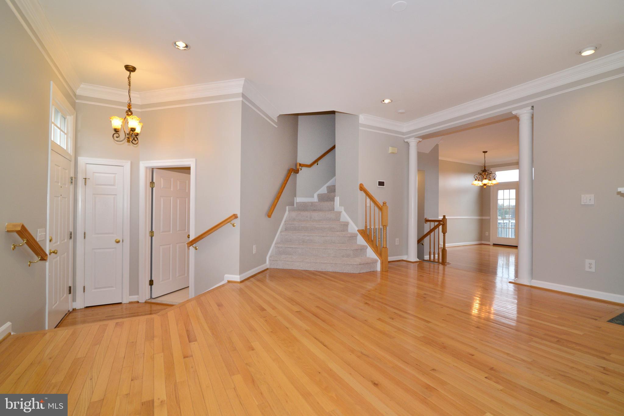 SOUTH RIDING - Residential Lease