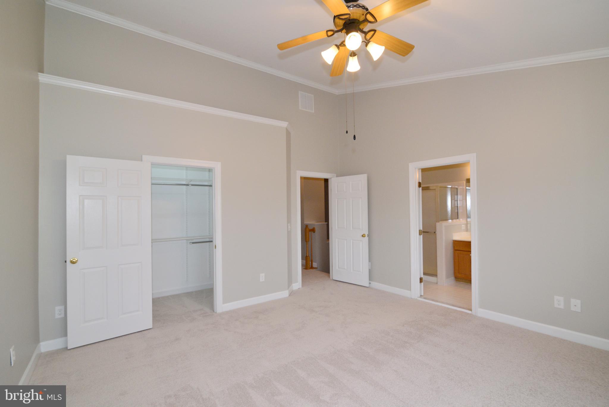 SOUTH RIDING - Residential Lease