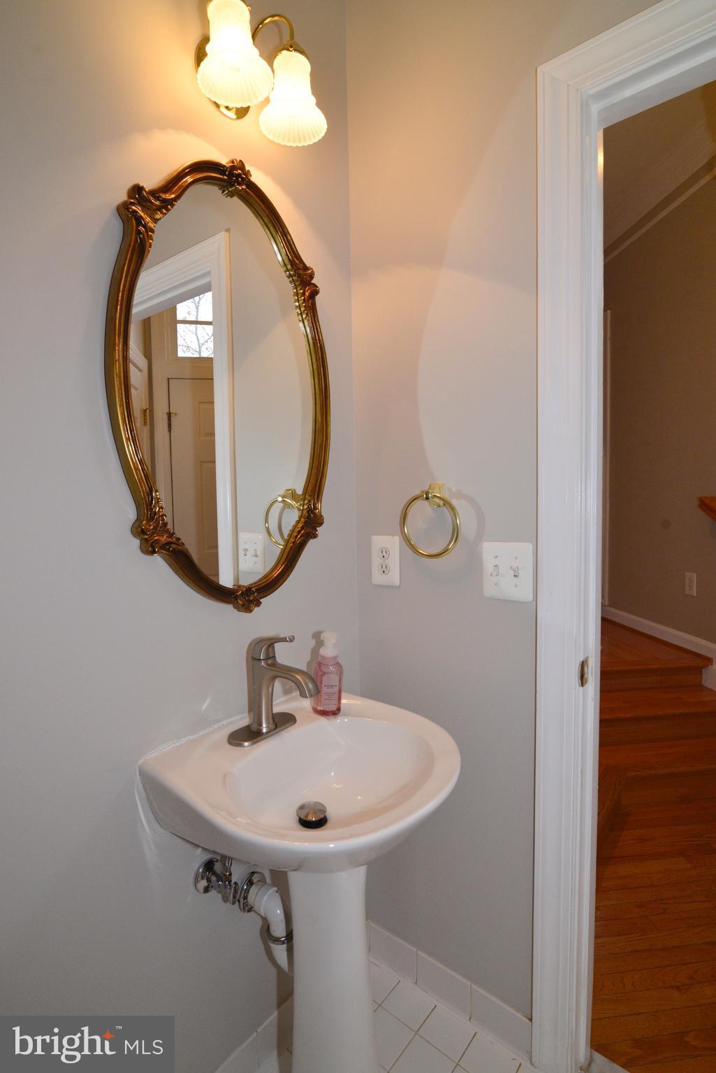 SOUTH RIDING - Residential Lease