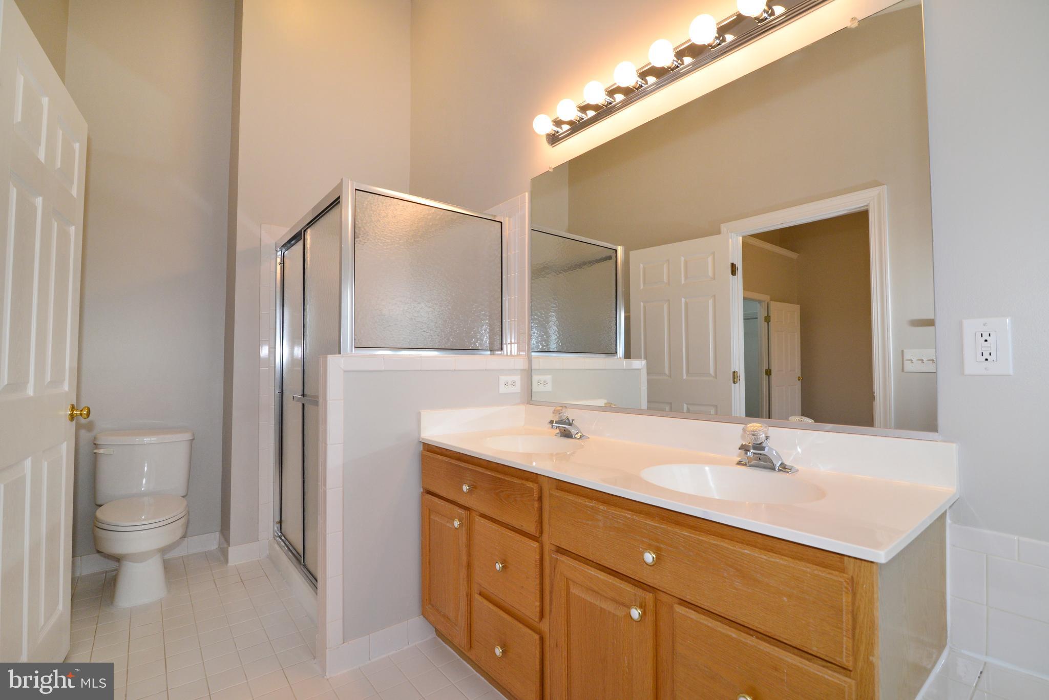 SOUTH RIDING - Residential Lease
