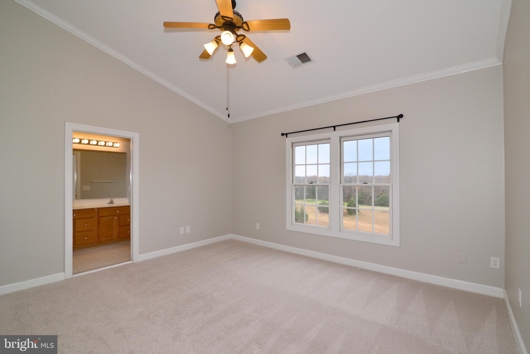 SOUTH RIDING - Residential Lease