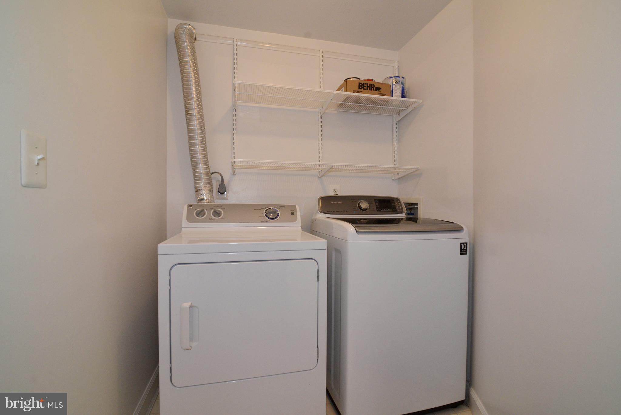 SOUTH RIDING - Residential Lease