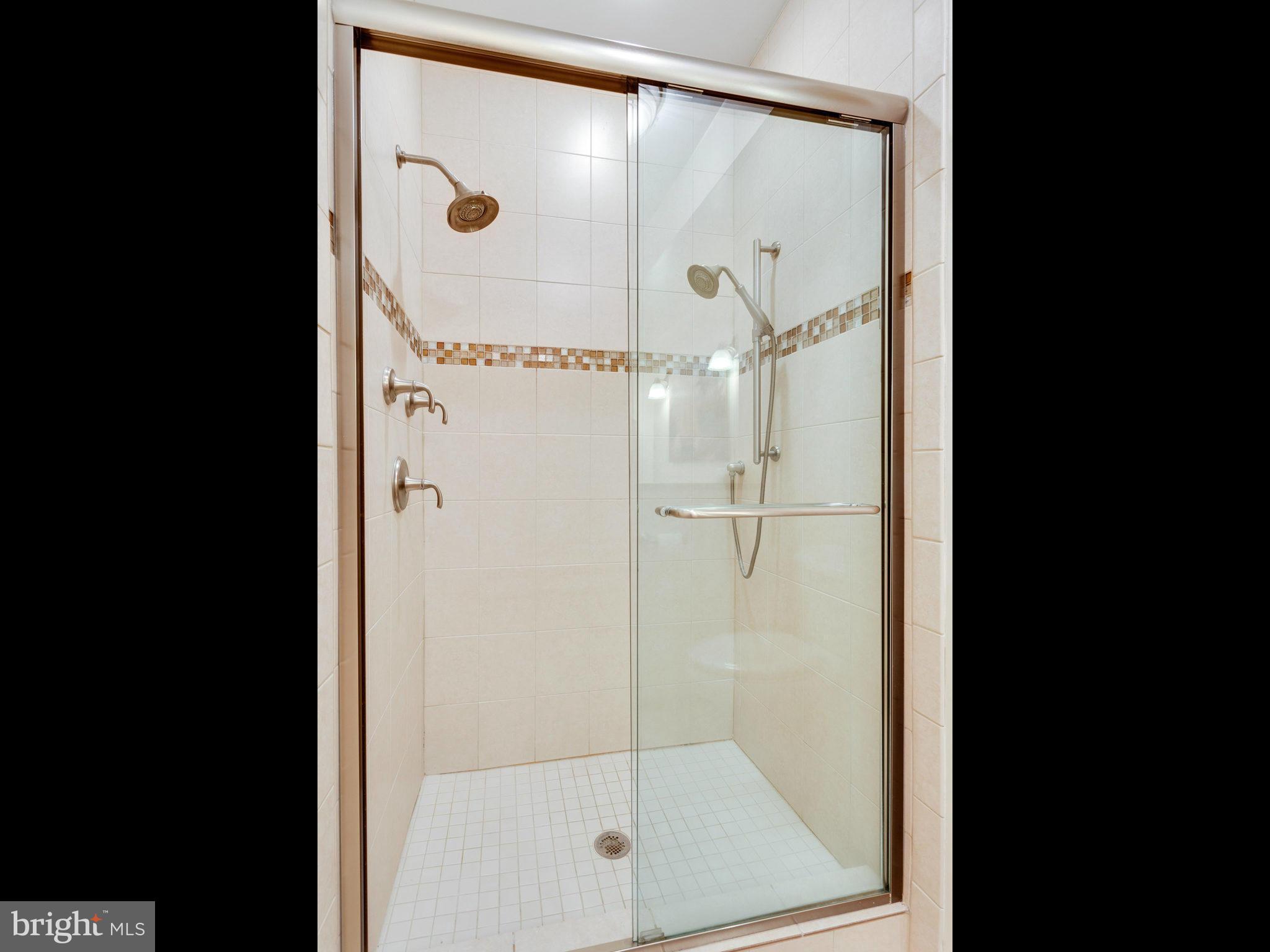 GATES OF WESTFALLS - Residential