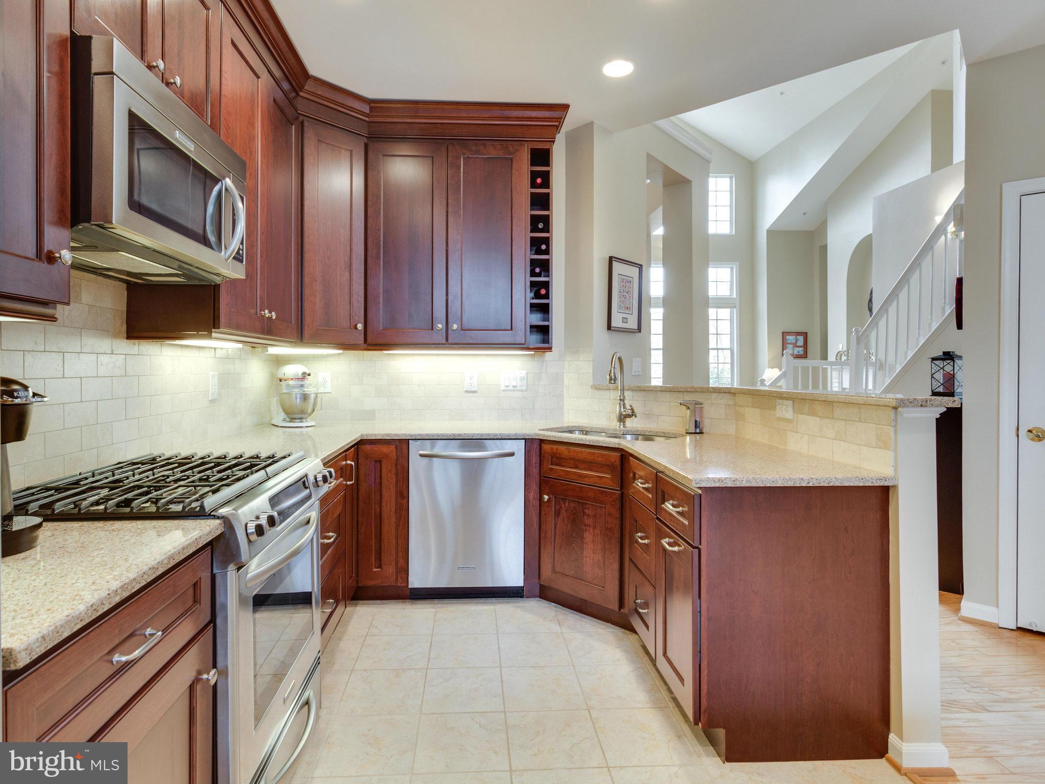 GATES OF WESTFALLS - Residential