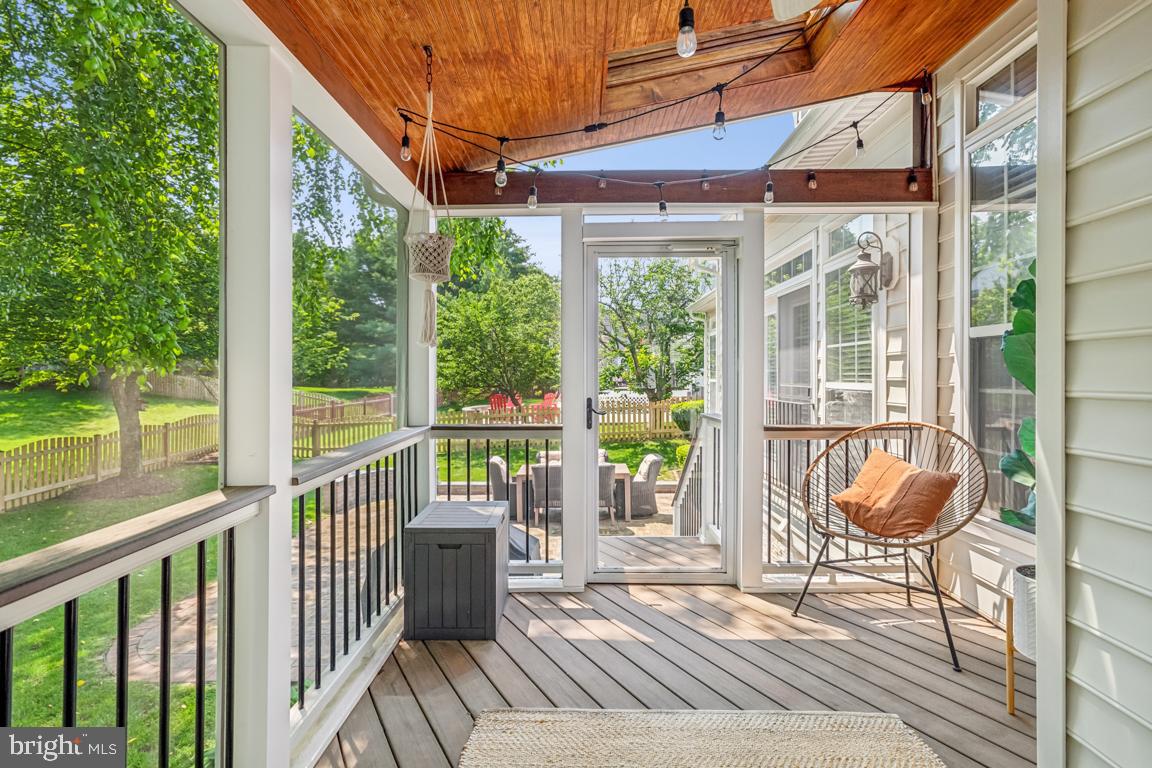 BROADLANDS - Residential