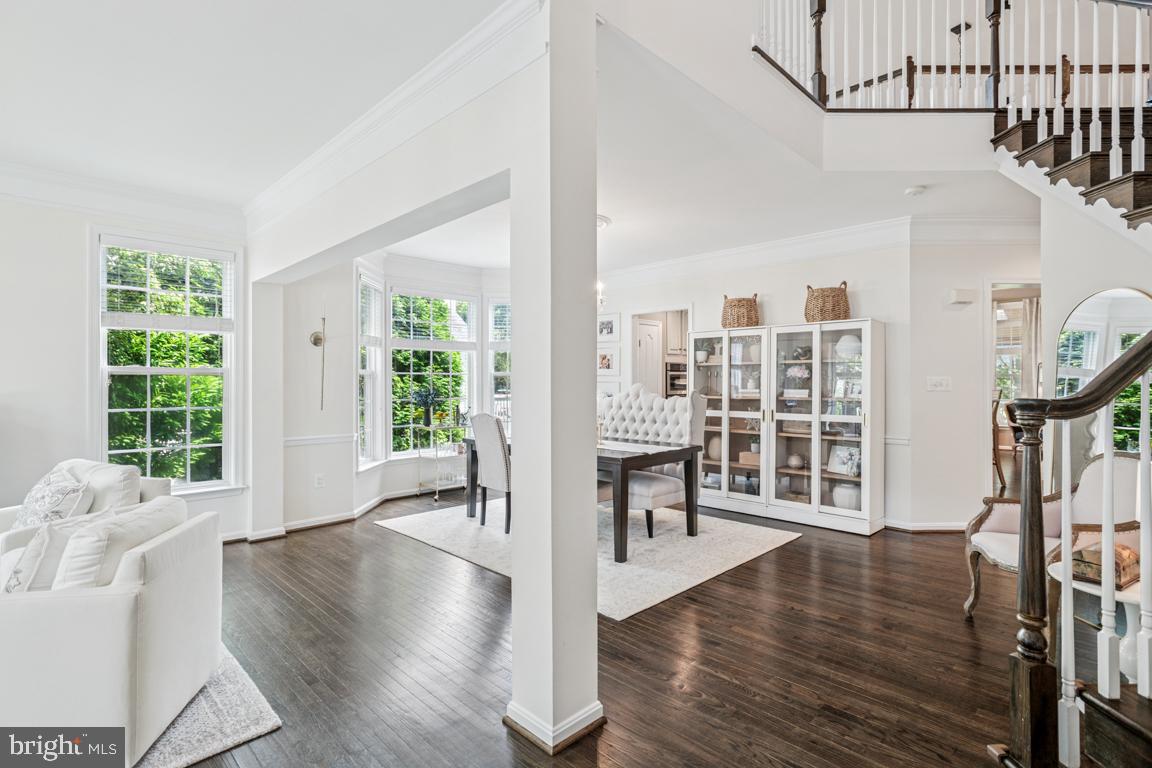 BROADLANDS - Residential