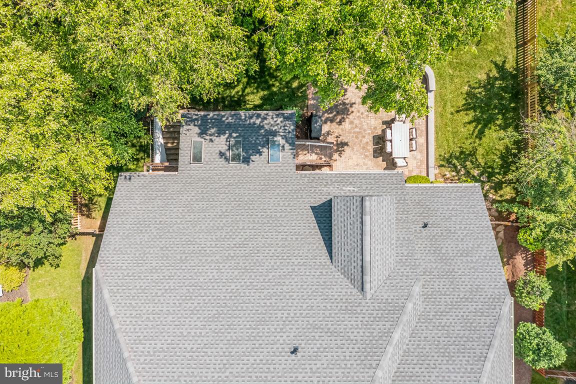 BROADLANDS - Residential