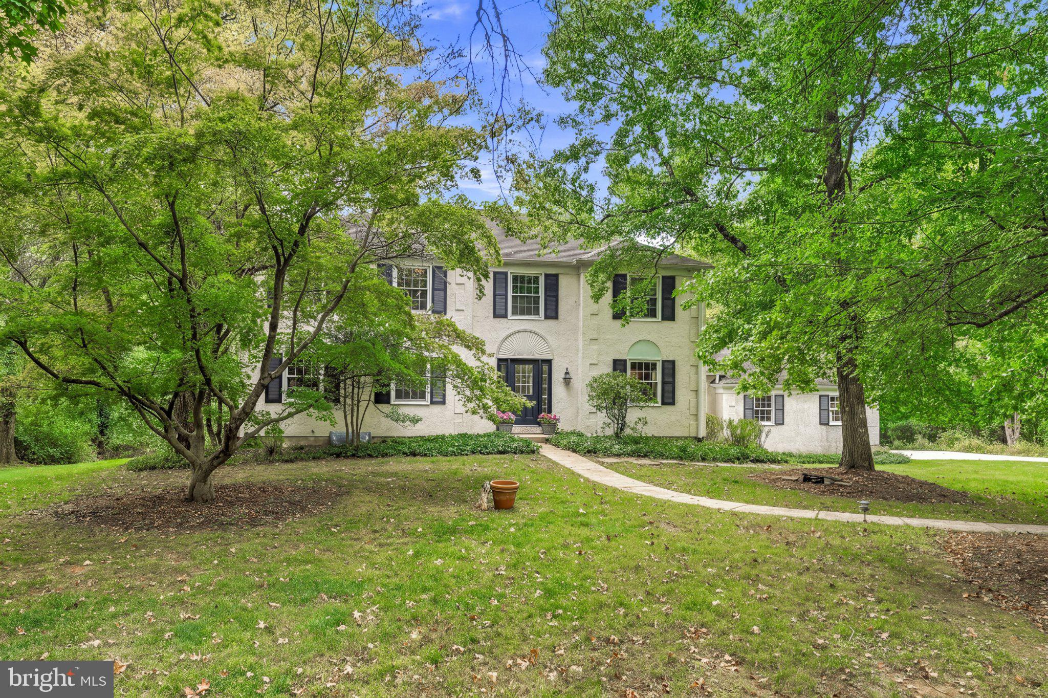 408 LANTERN LANE