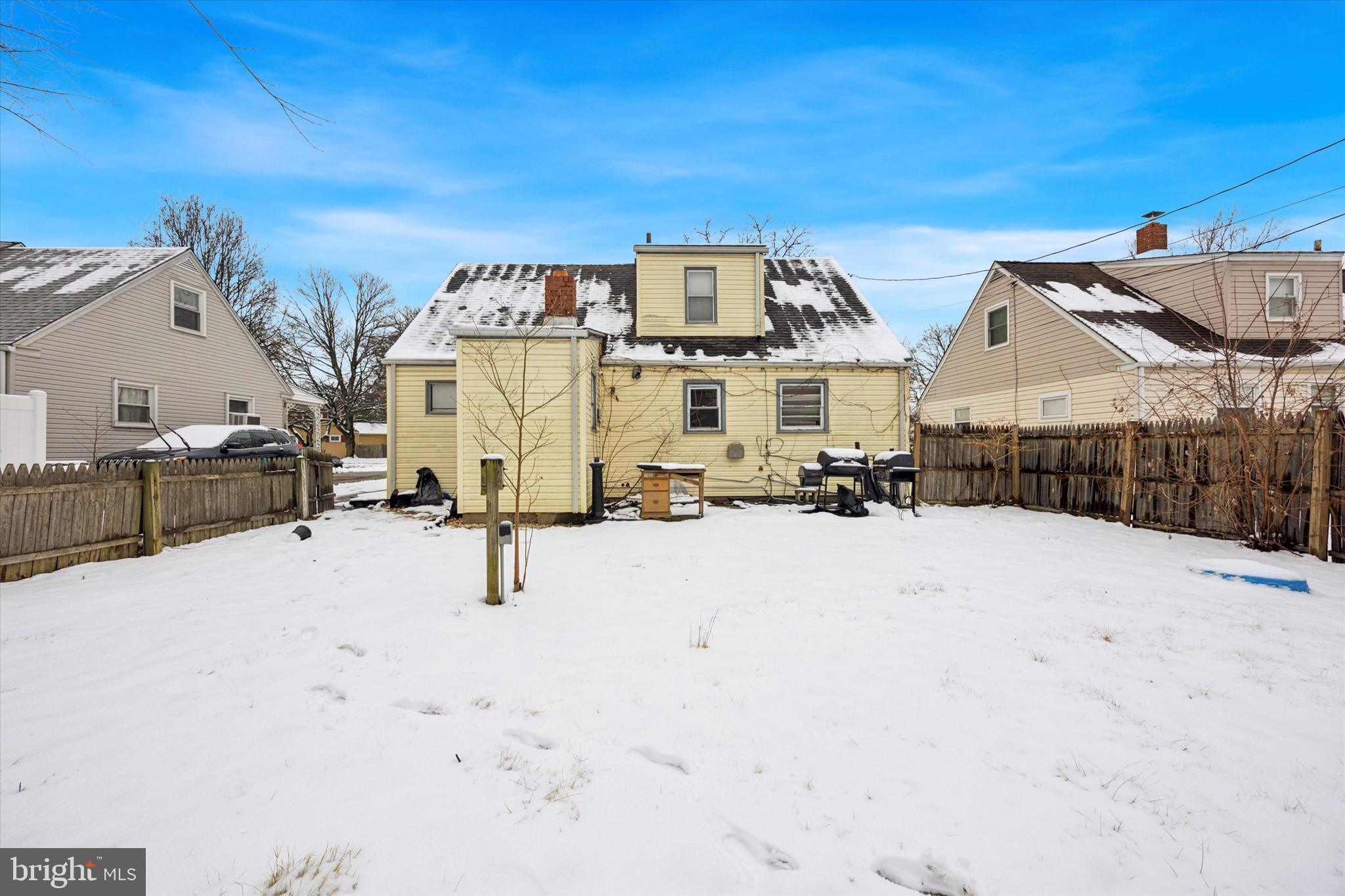 SECANE - Residential Lease