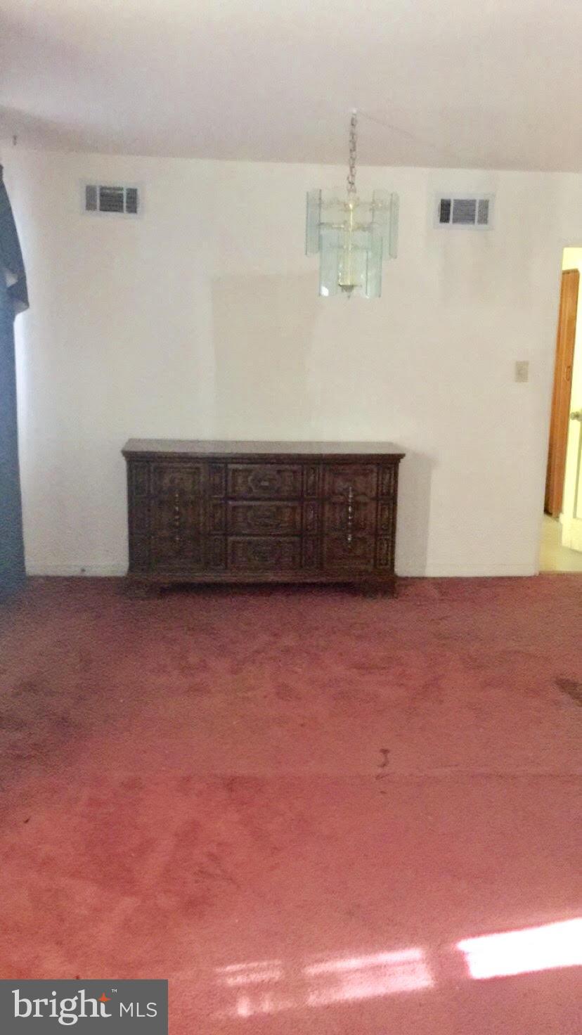 TEMPLETON KNOLLS - Residential