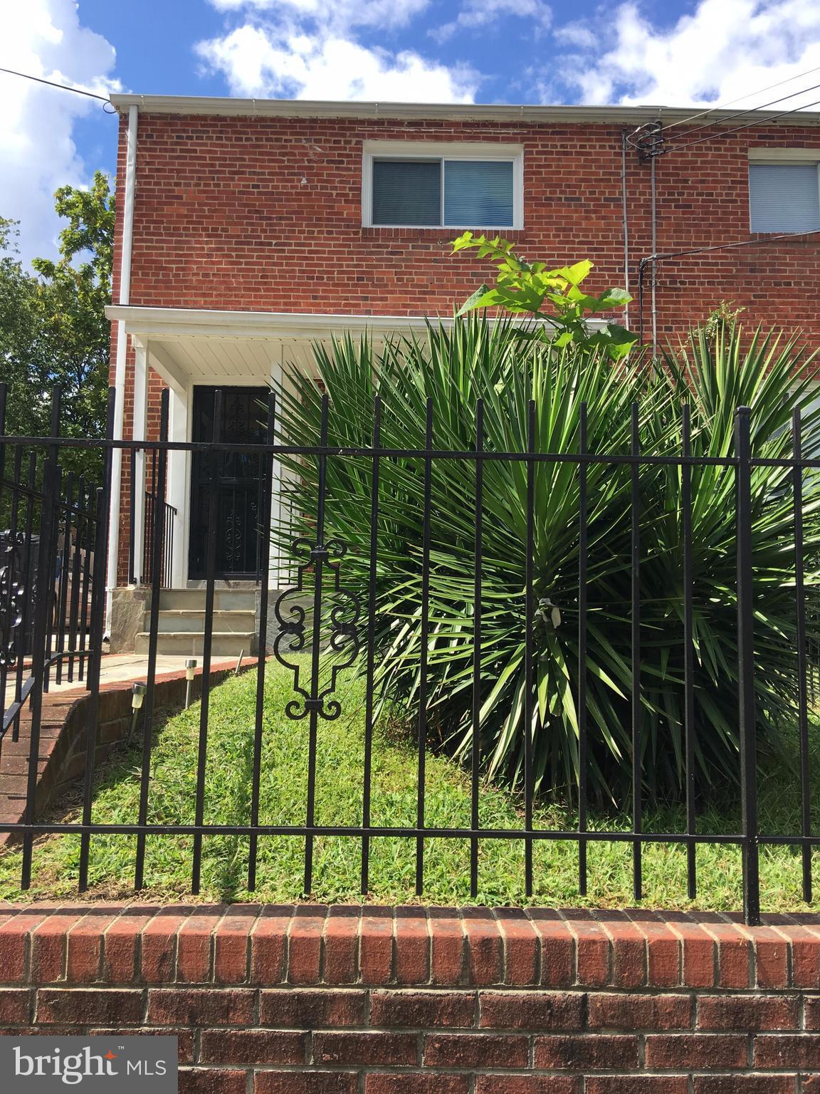 TEMPLETON KNOLLS - Residential