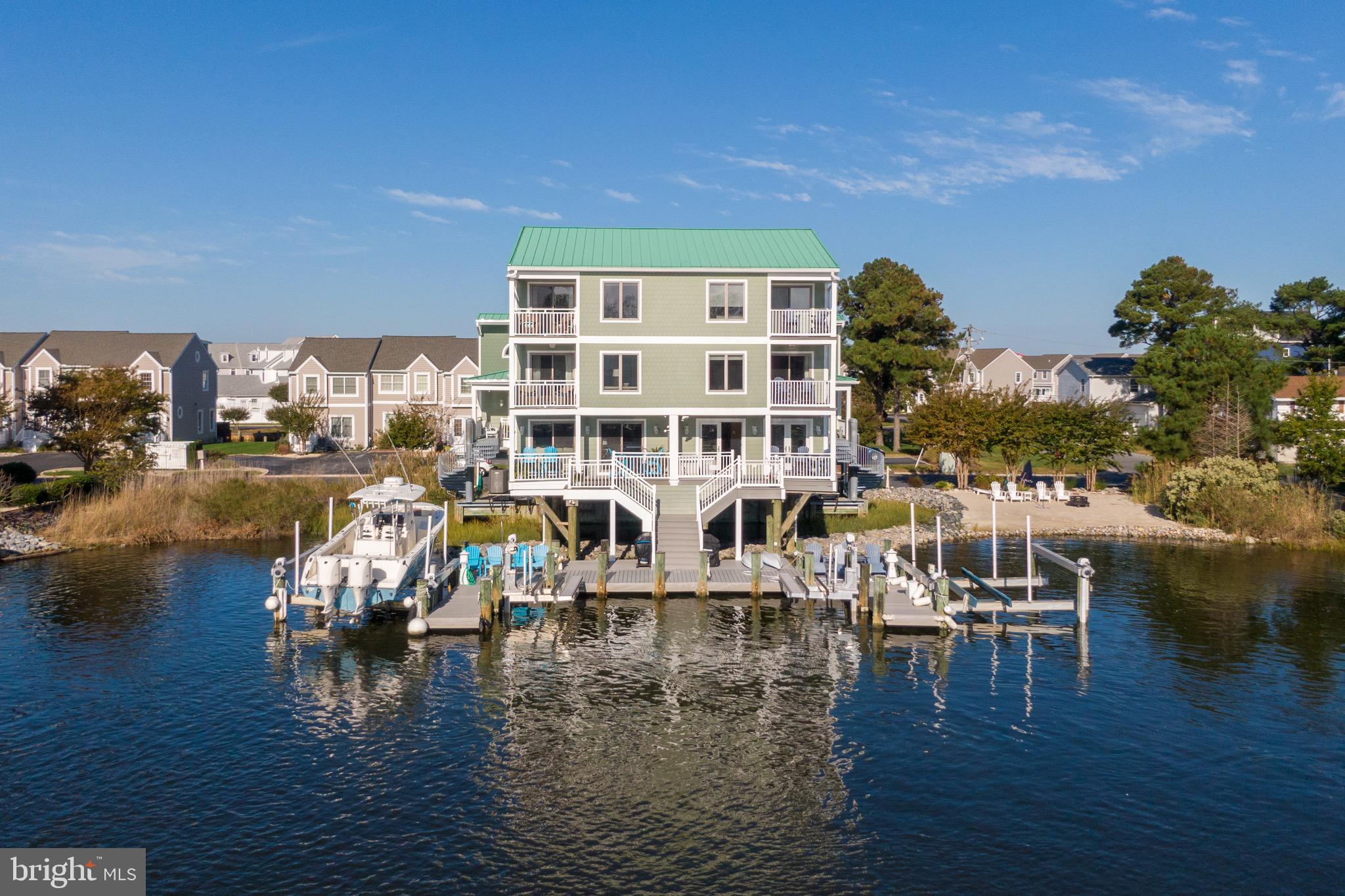 GLEN ACRES - Residential