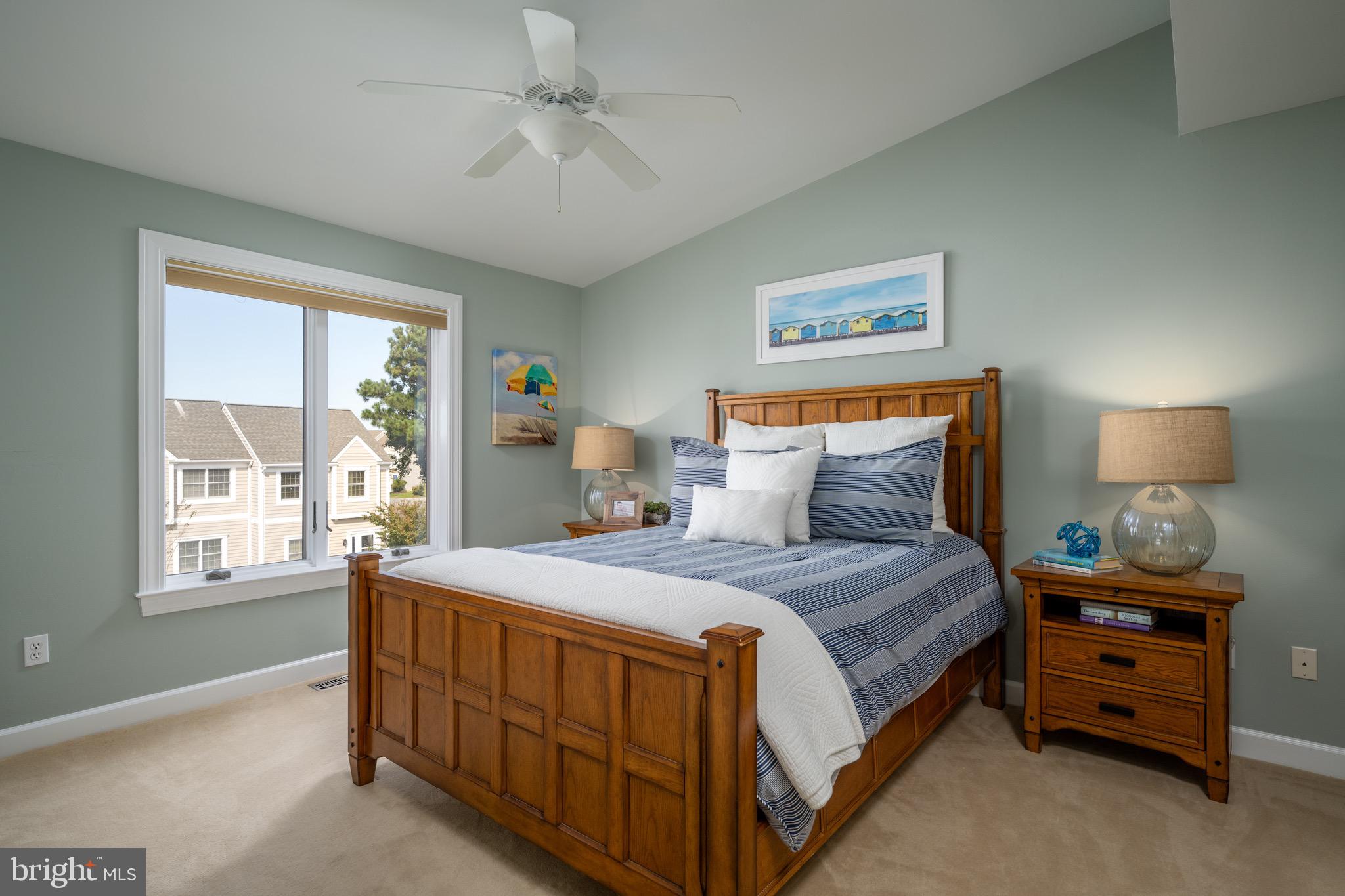 GLEN ACRES - Residential