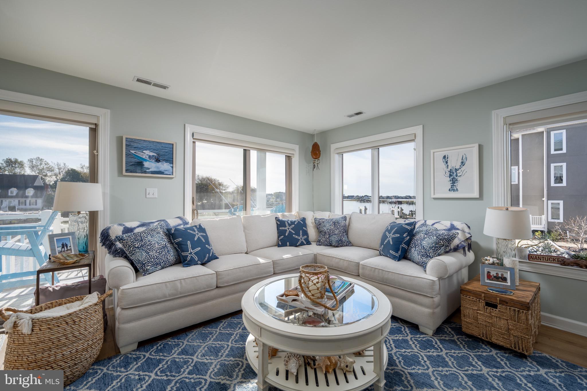 GLEN ACRES - Residential