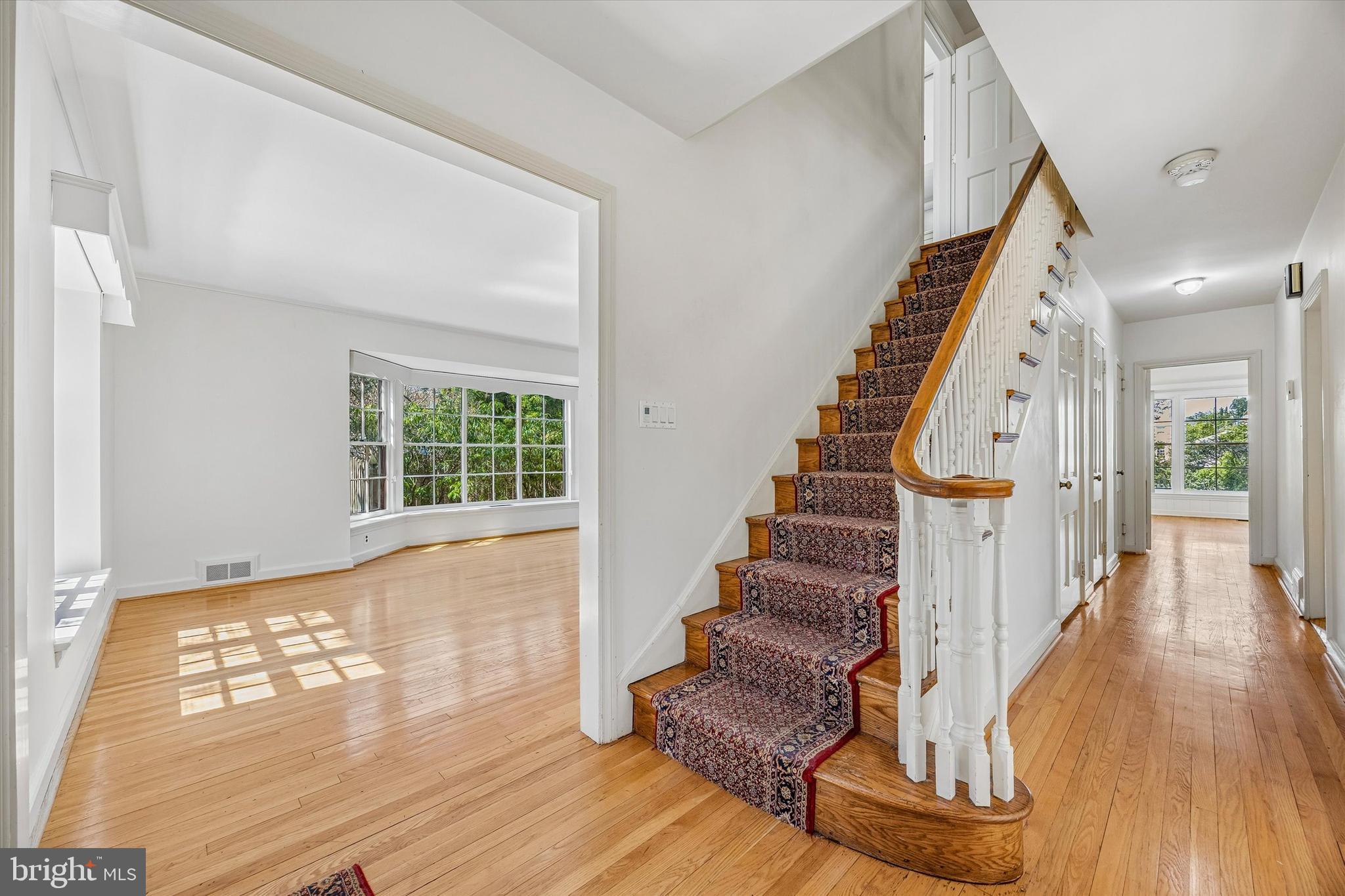 907 CEDAR GROVE ROAD