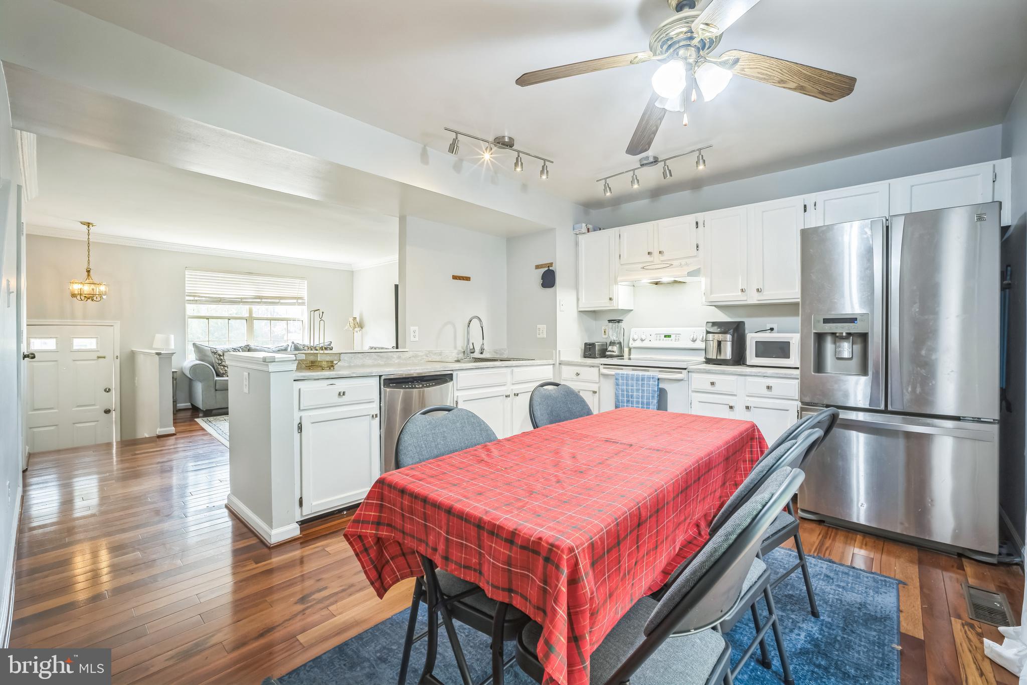 WINSLOW CHASE - Residential