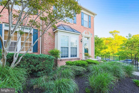 Townhouse For Sale - 9300 Summit View Way<br/> PERRY HALL, MD 21128