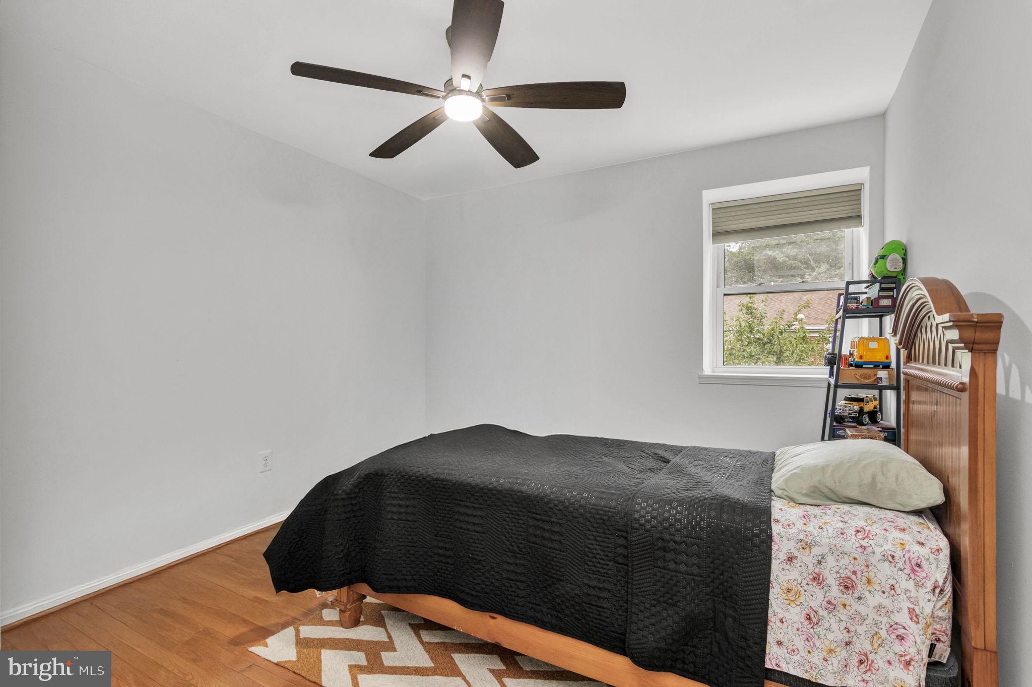 FAIRFAX PLAZA TOWNHOUSES - Residential