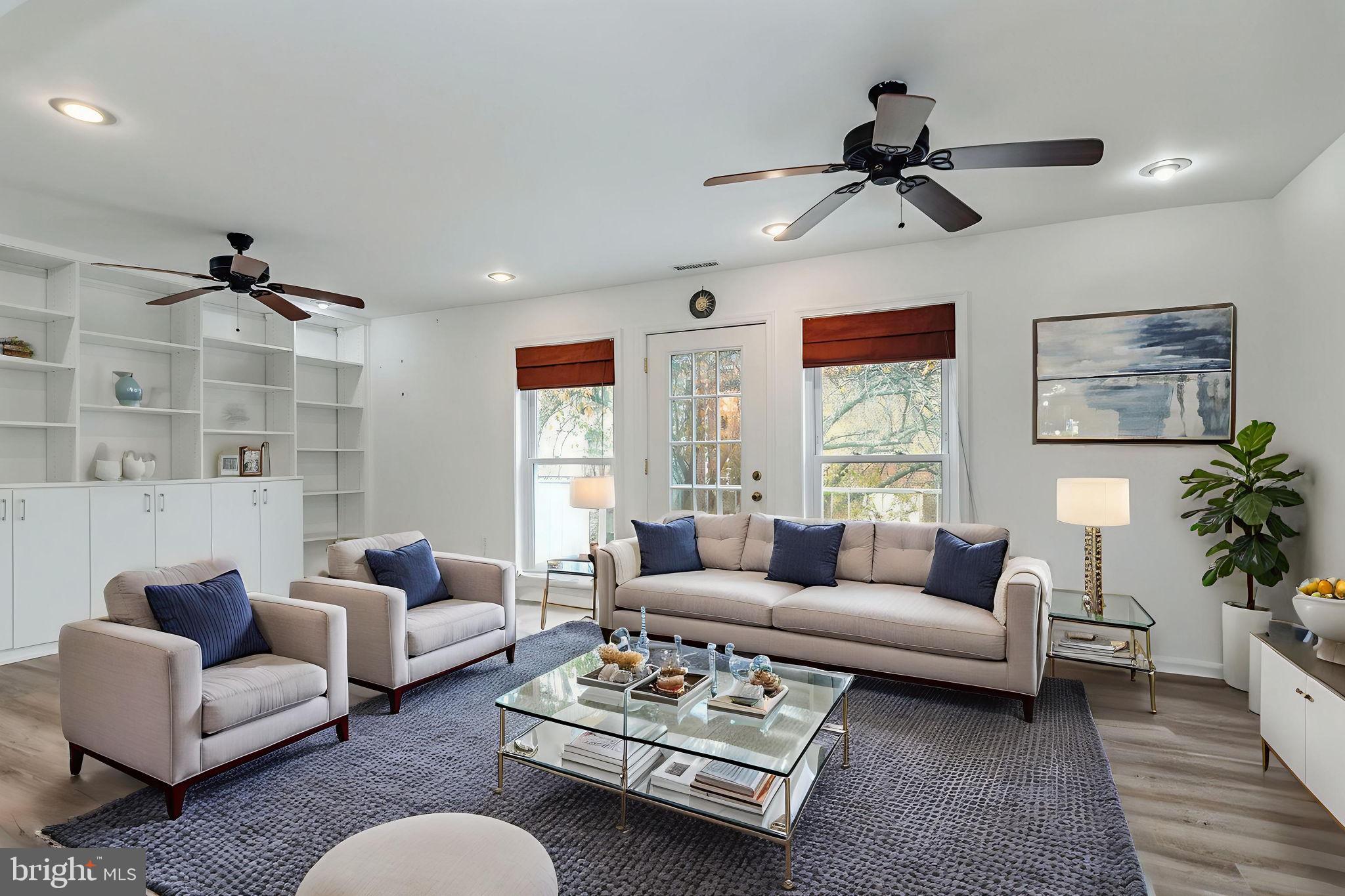 3704 PERSIMMON CIRCLE