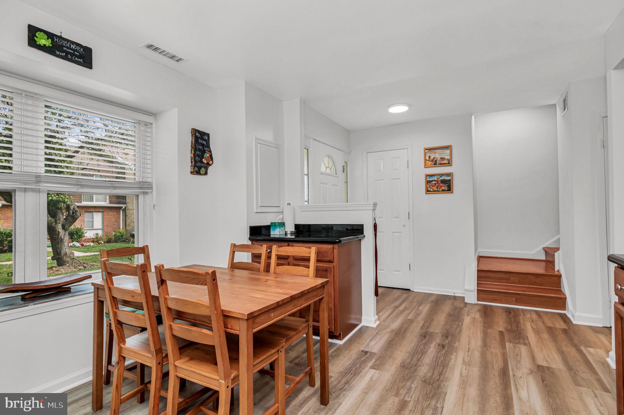 FAIRFAX PLAZA TOWNHOUSES - Residential