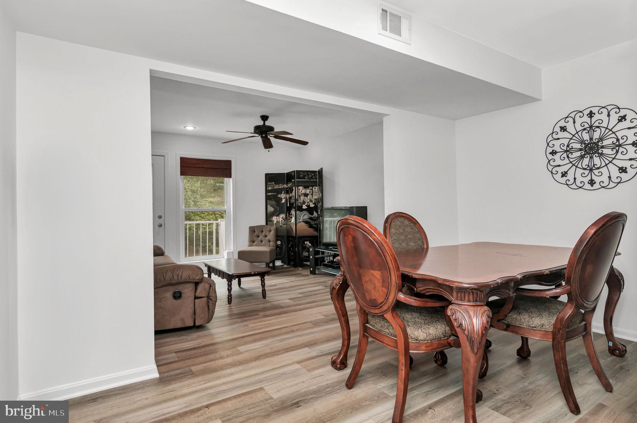 FAIRFAX PLAZA TOWNHOUSES - Residential