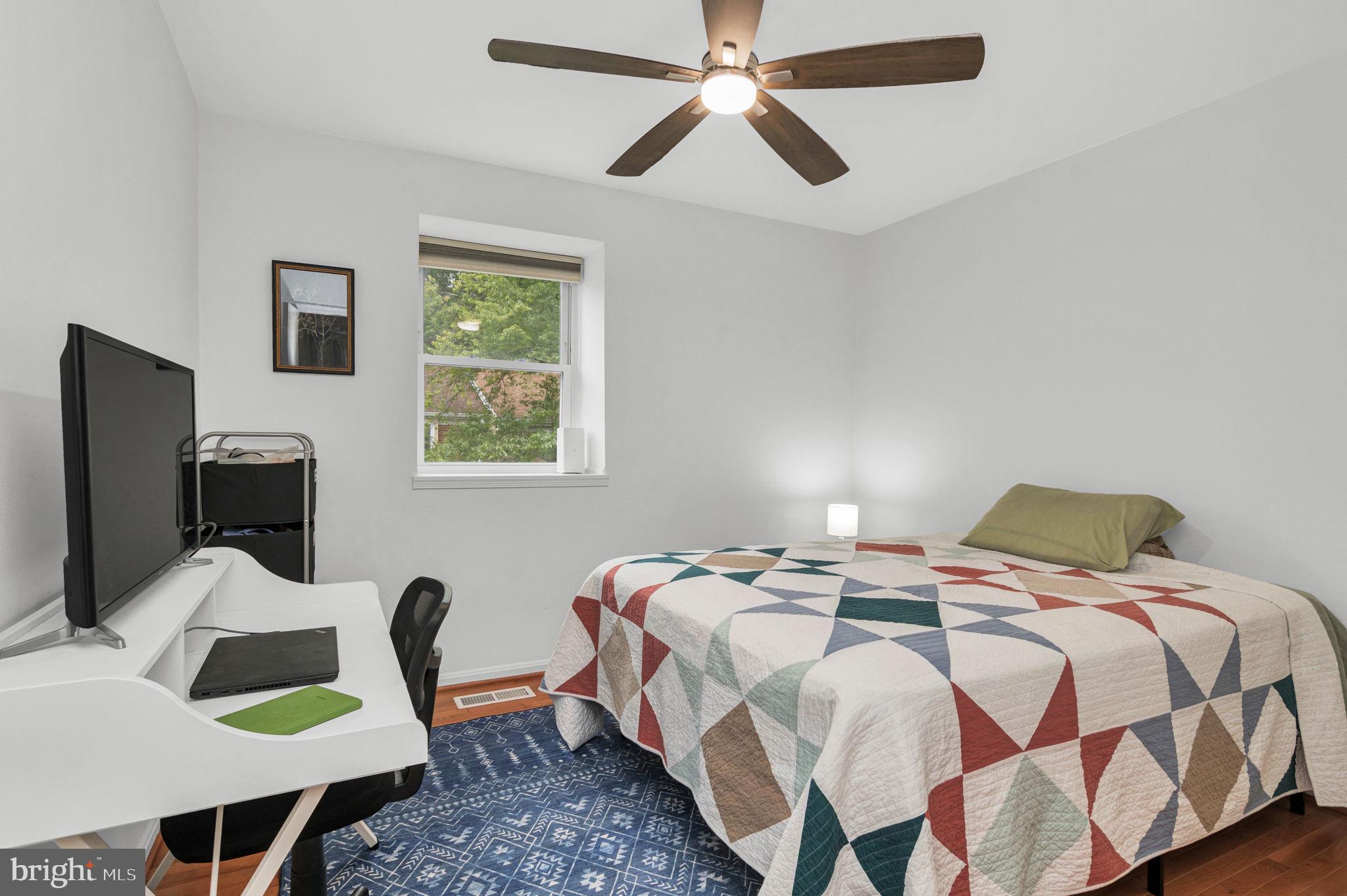 FAIRFAX PLAZA TOWNHOUSES - Residential