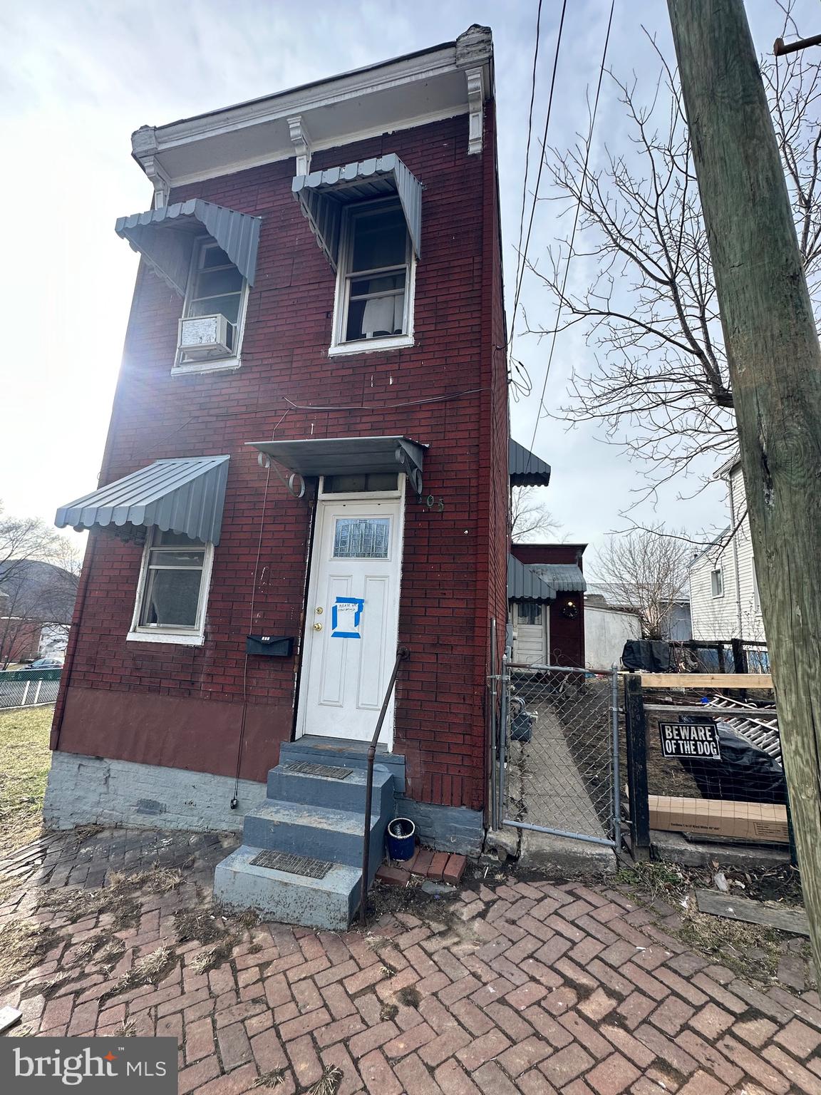 !!INVESTOR ALERT!!
Seller would like to sell 7 properties as an investment portfolio. Four units are currently rented for $1,500 in monthly rental income!
The portfolio includes 4 single family homes, 2 Duplex, and 1 Triplex. Property list includes
30 W. 1st St., 105 Springdale, 323–325 Springdale, 332 Baltimore Ave., 334 Baltimore Ave., 468 Baltimore Ave., St., 27–2 9 W. 1st St.